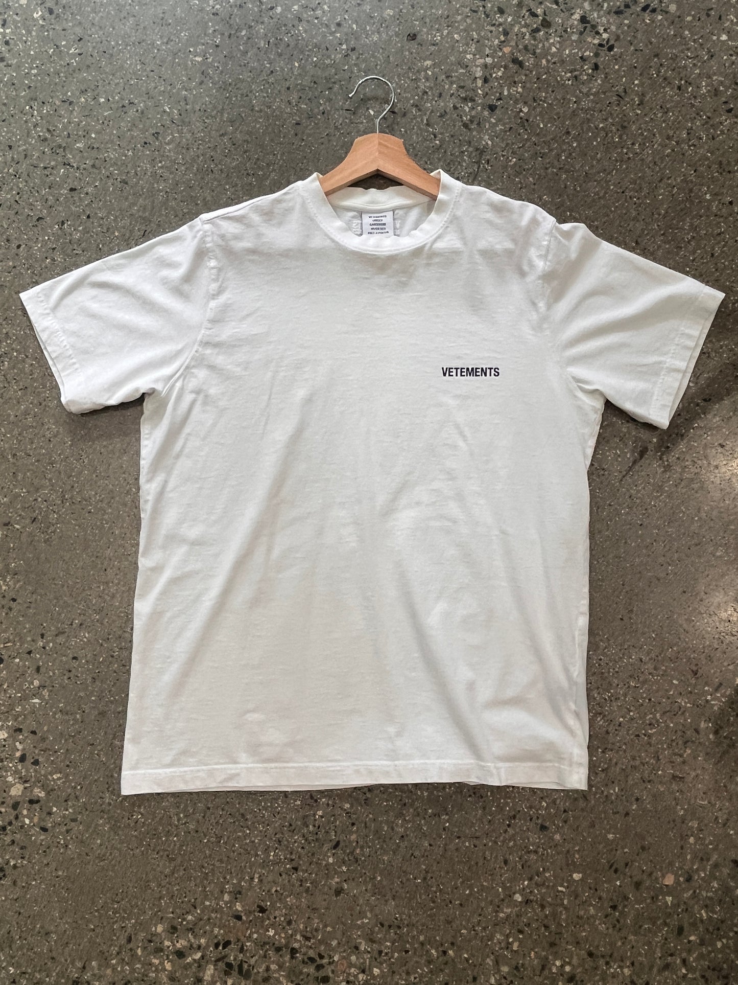 (L) Vetements White Logo Back and Front Tee