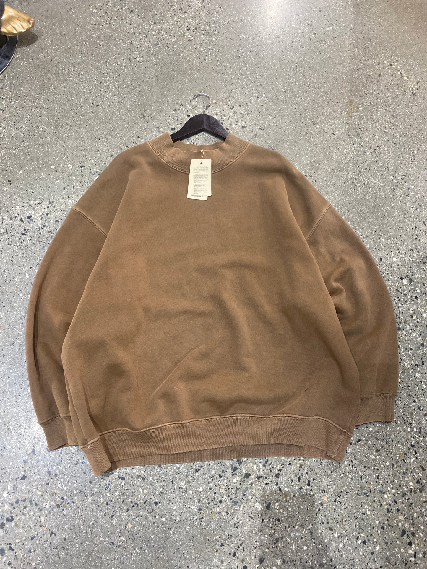 (XL) BNWT Yeezy Season 6 Mockneck