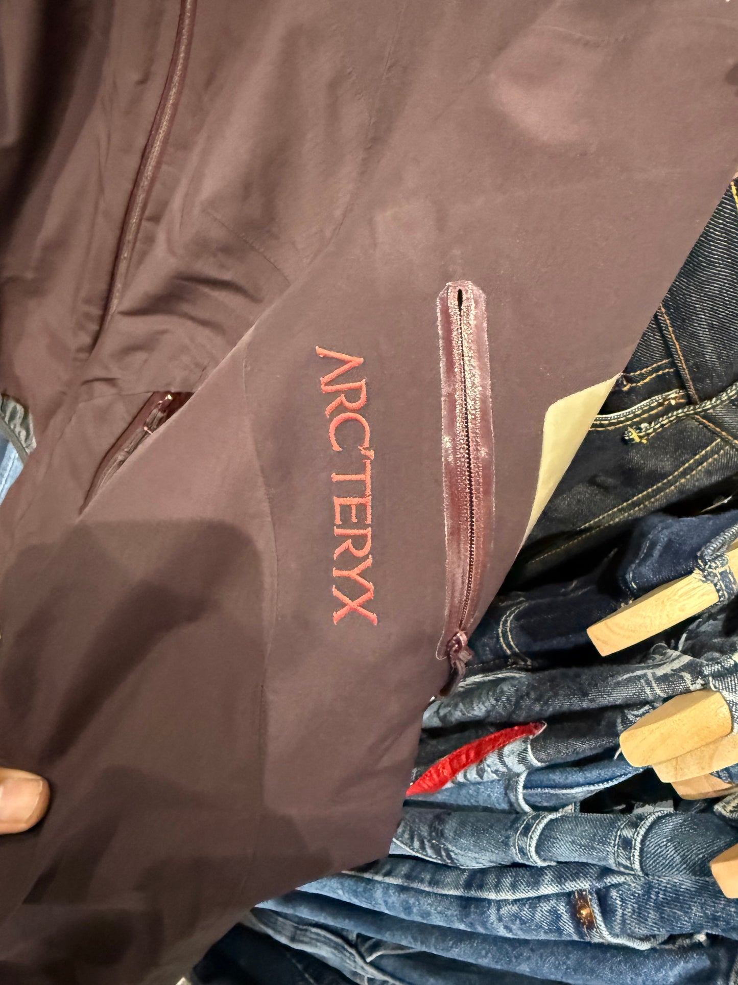 (Womens M) Arcteryx Sidewinder Goretex Jacket