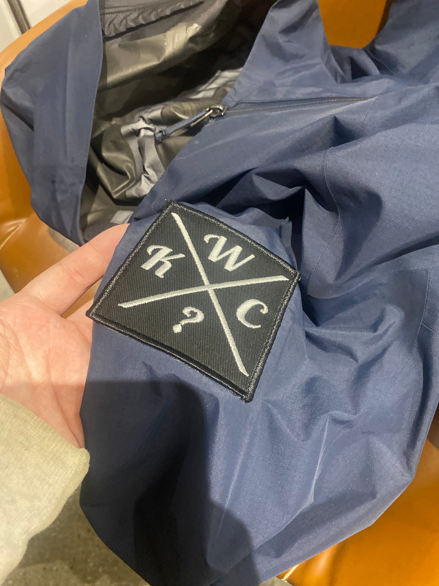 (Womens S) Navy Arcteryx Beta LT