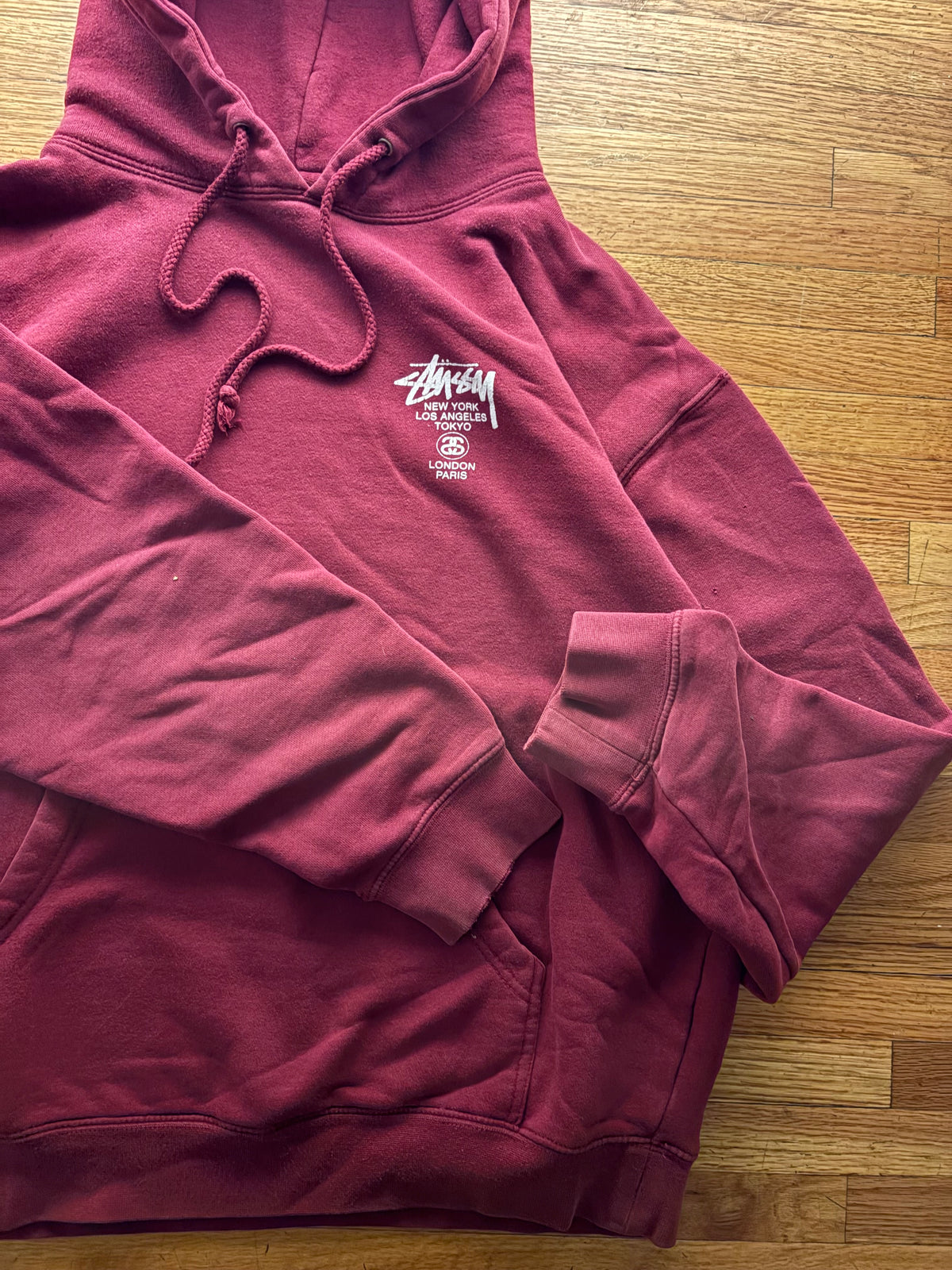 (S/M) Stussy World tour hoodie