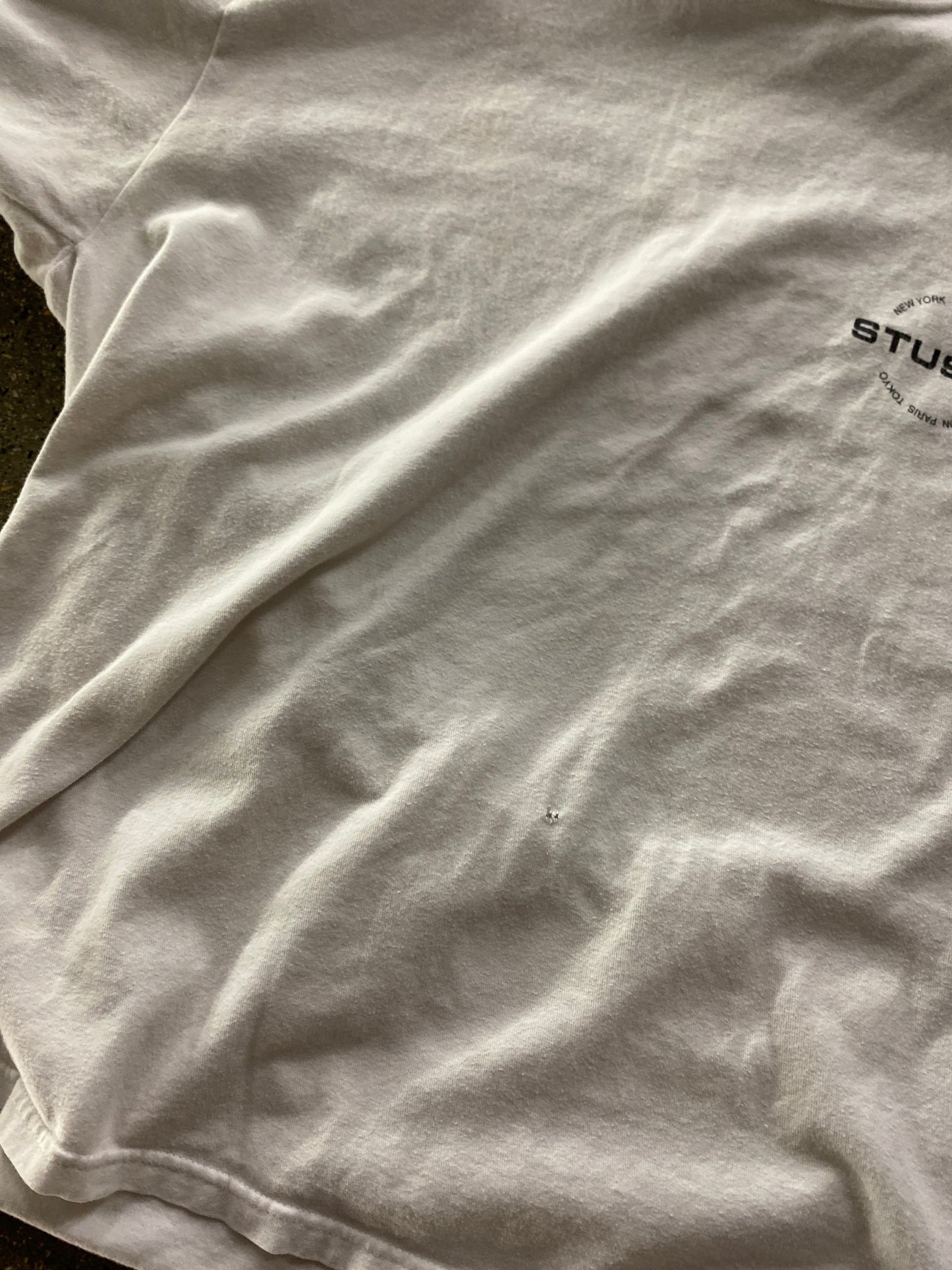 (L) Stussy White Doublesided Tee