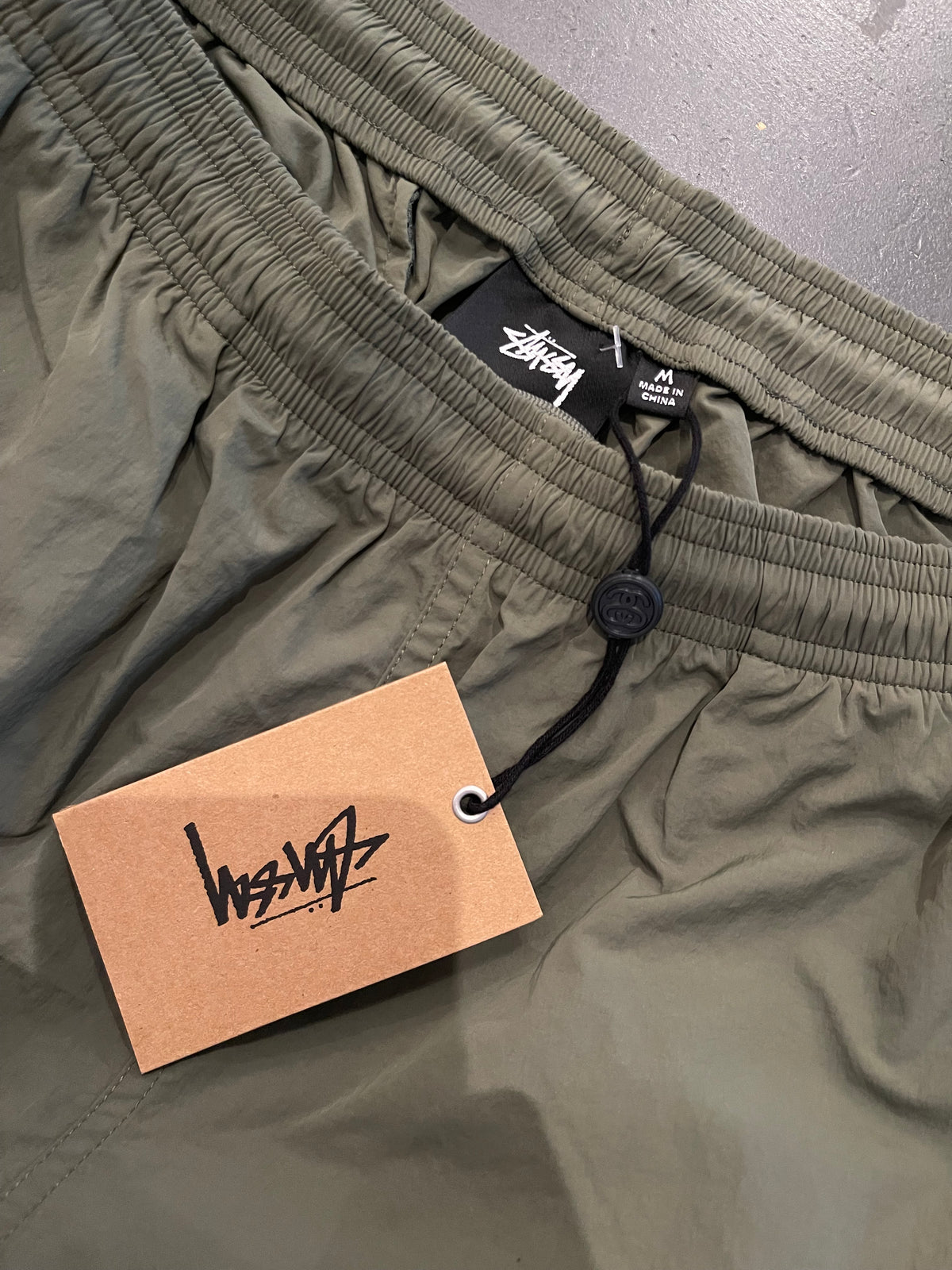 (M) BNWT Stussy Court Short