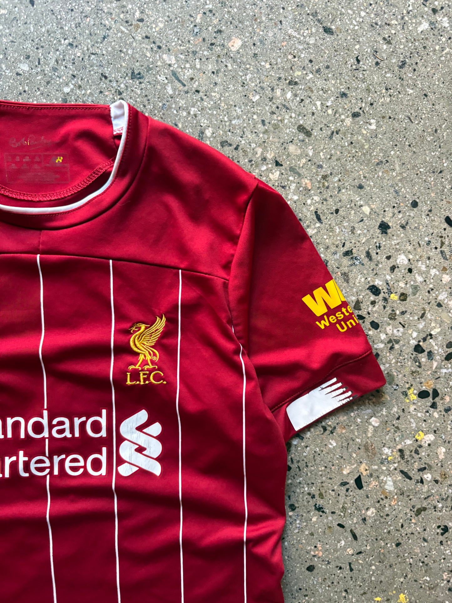 (S) Authentic liverpool kit (youth team player name)
