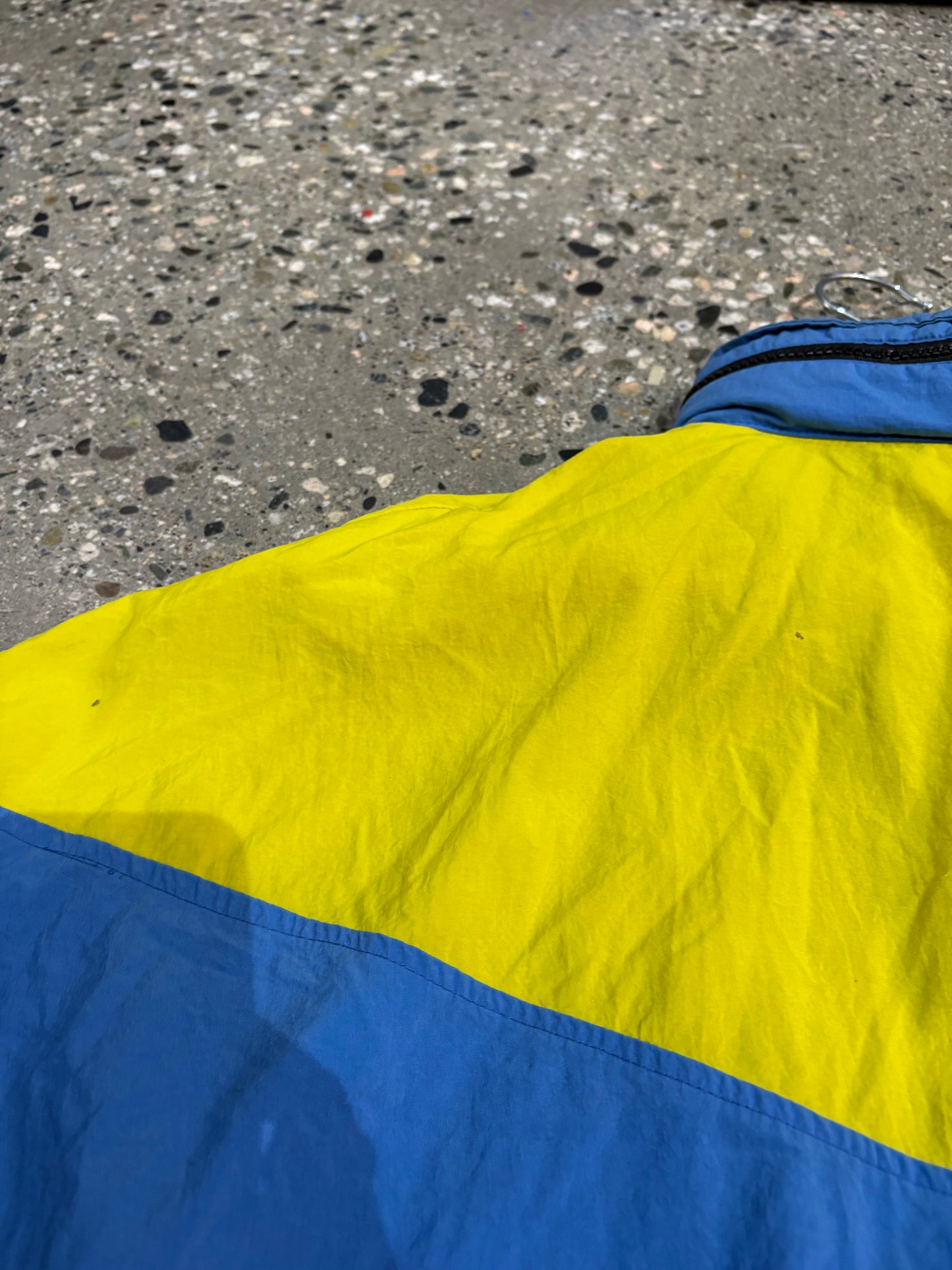 (XL) Early 90s Colorblocking Nike Windbreaker