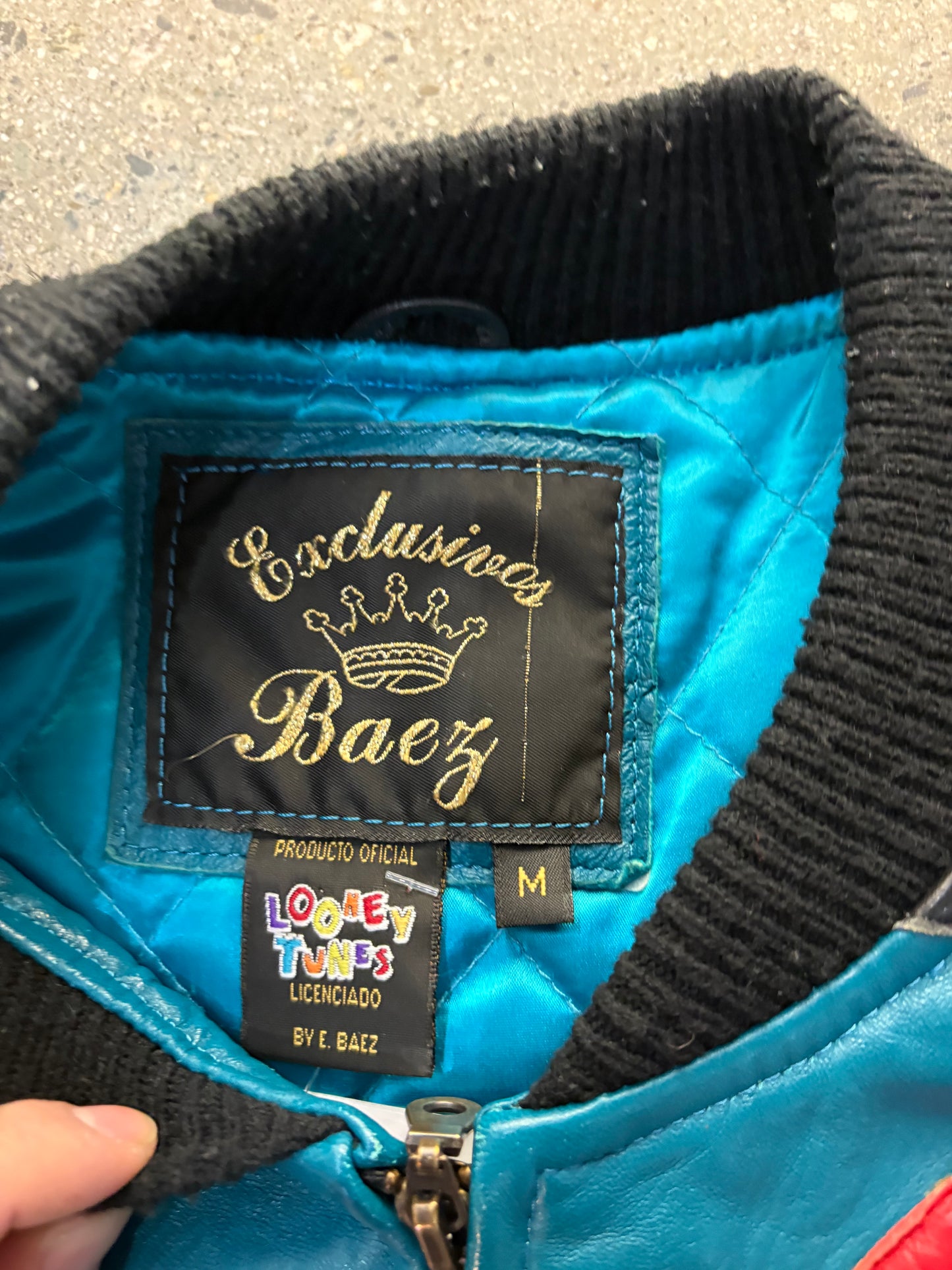 (XS) Vintage Rare Taz Leather Jacket Cropped