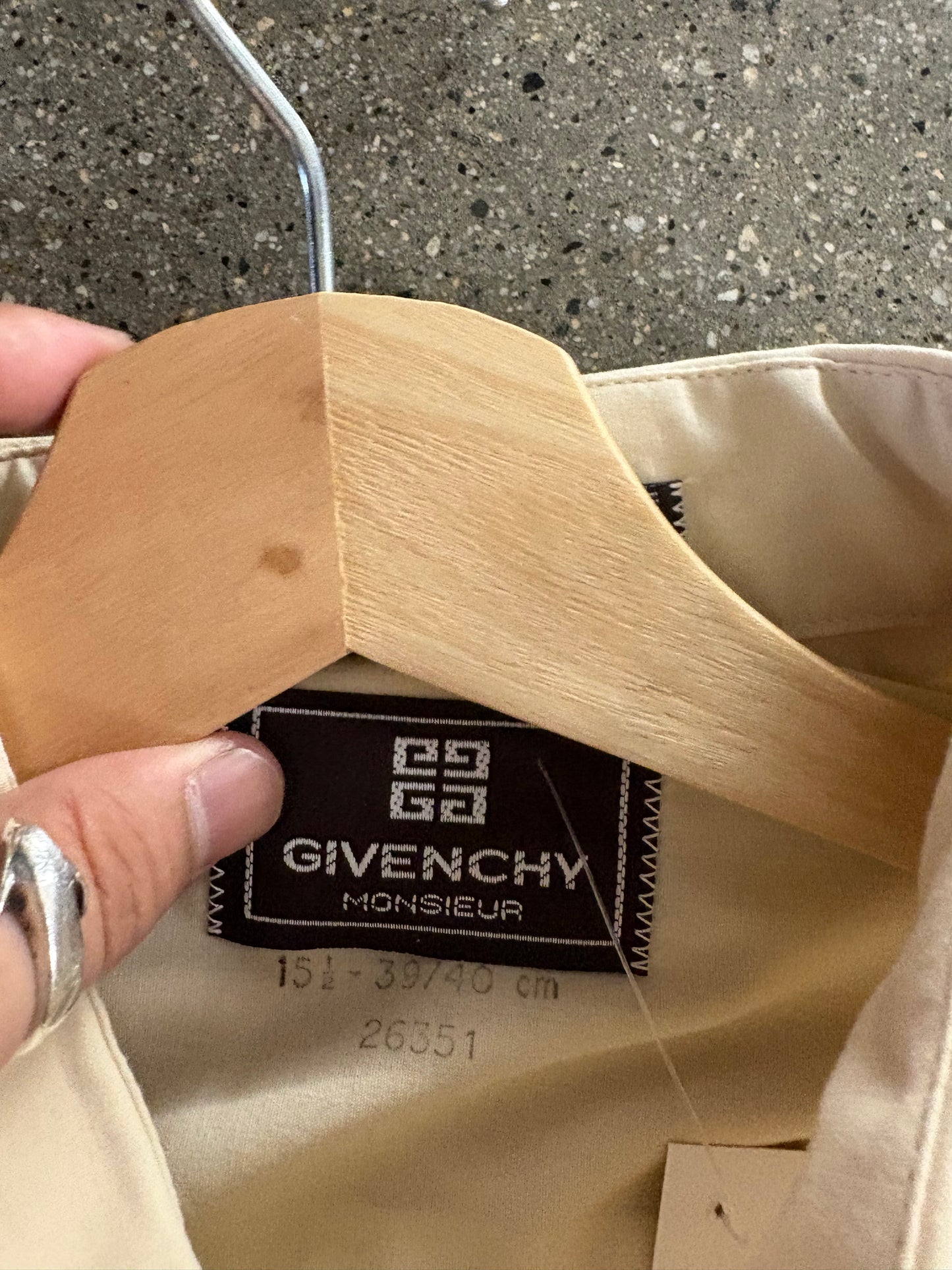 (M) Givenchy Paris Button Up