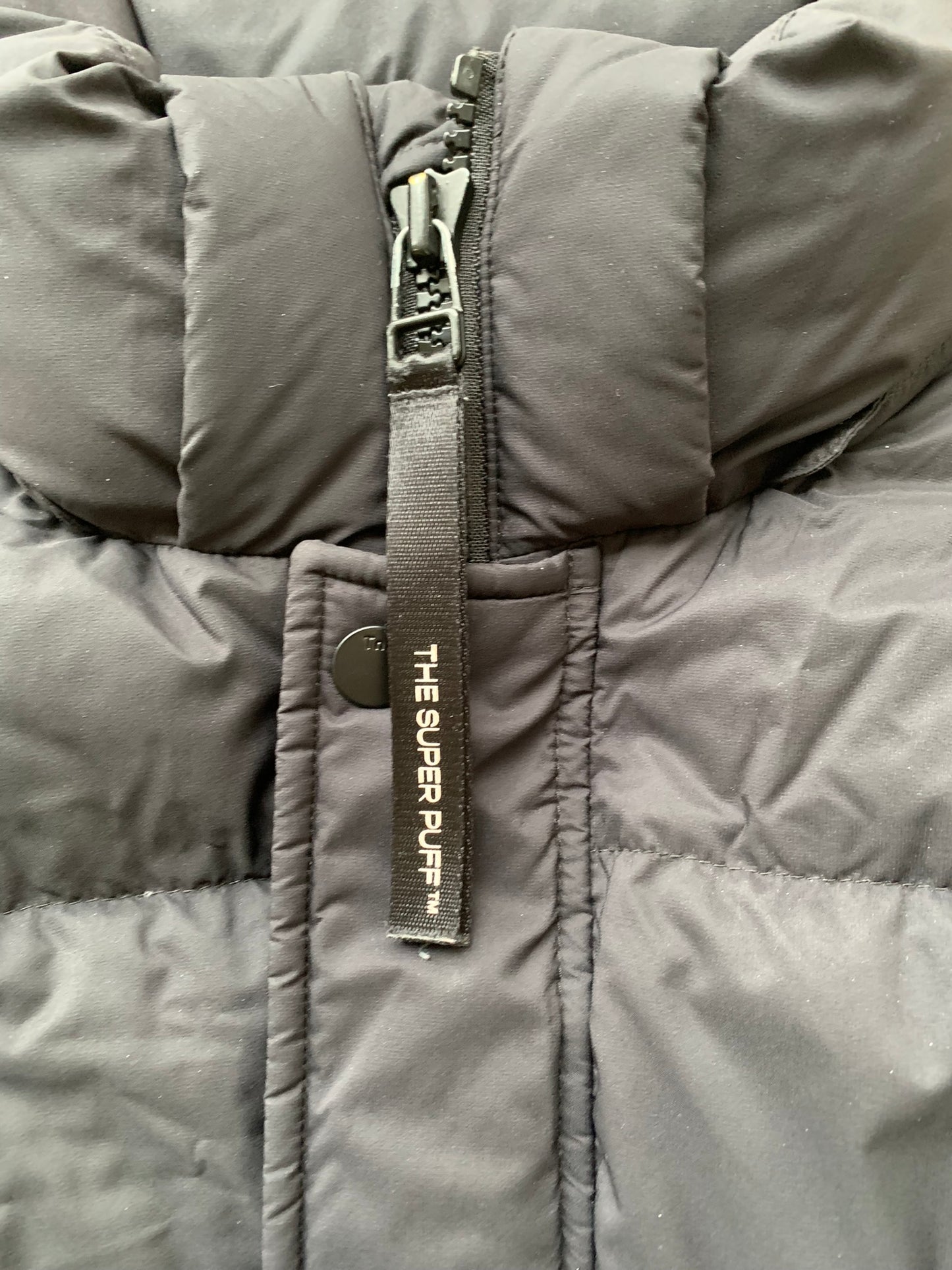 (2XS) TNA Superpuff Shorty Puffer Jkt