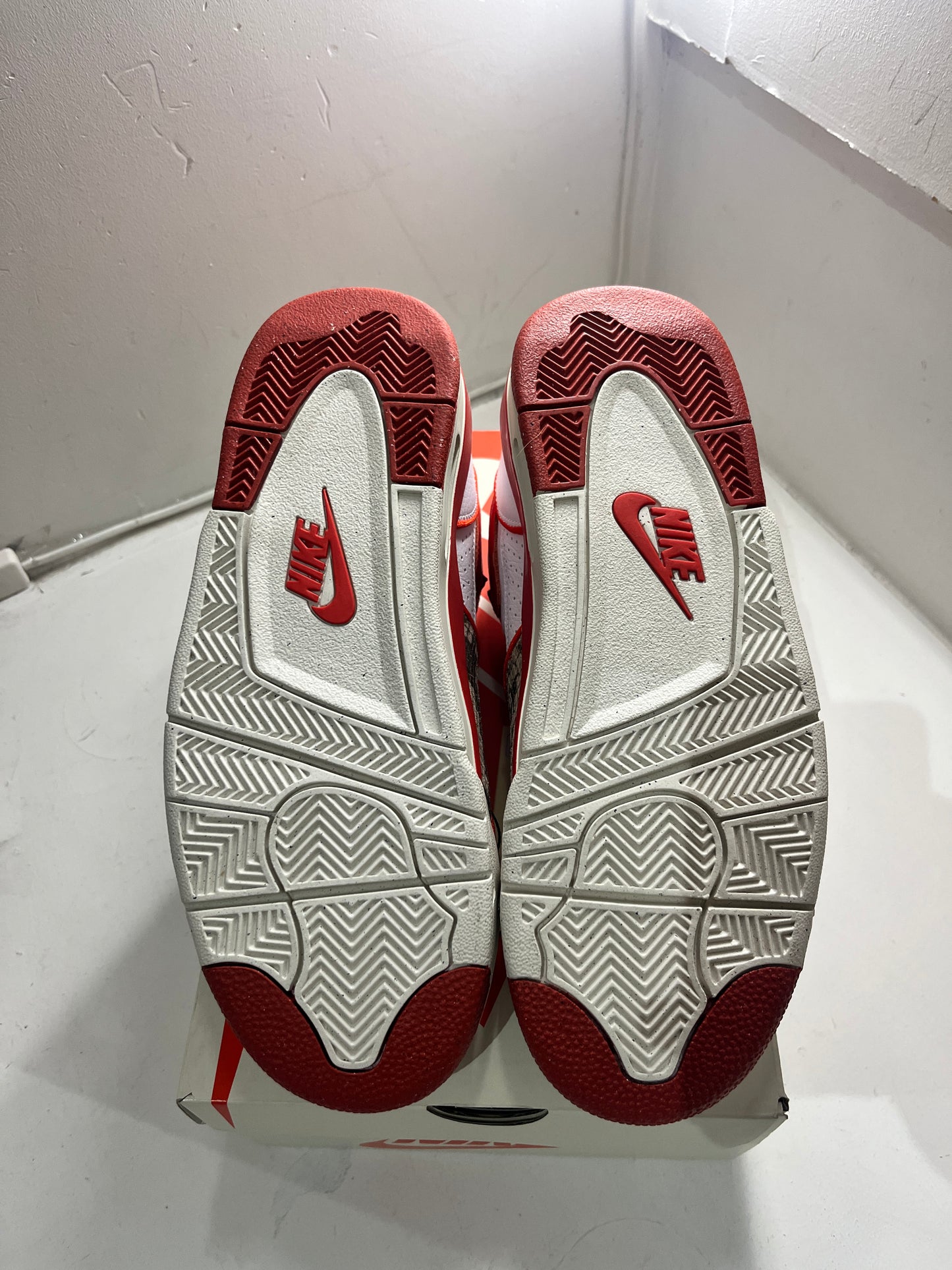 (Size 8.5 US Men’s ) Nike x Stussy Air Flight 89 Low