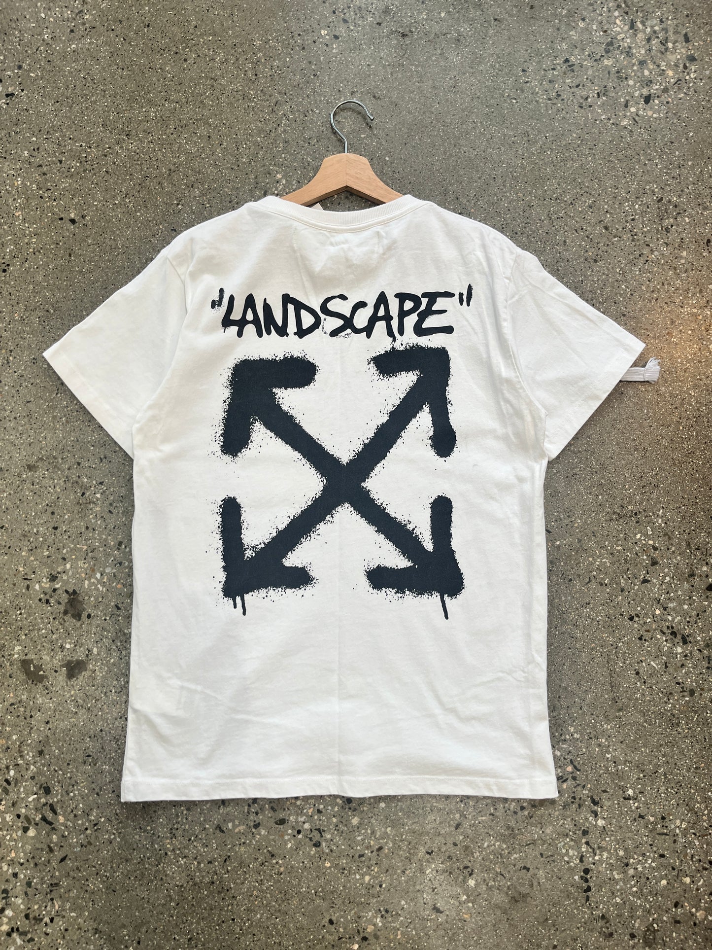 (L/XL) Offwhite Landscape Tee Doublesided
