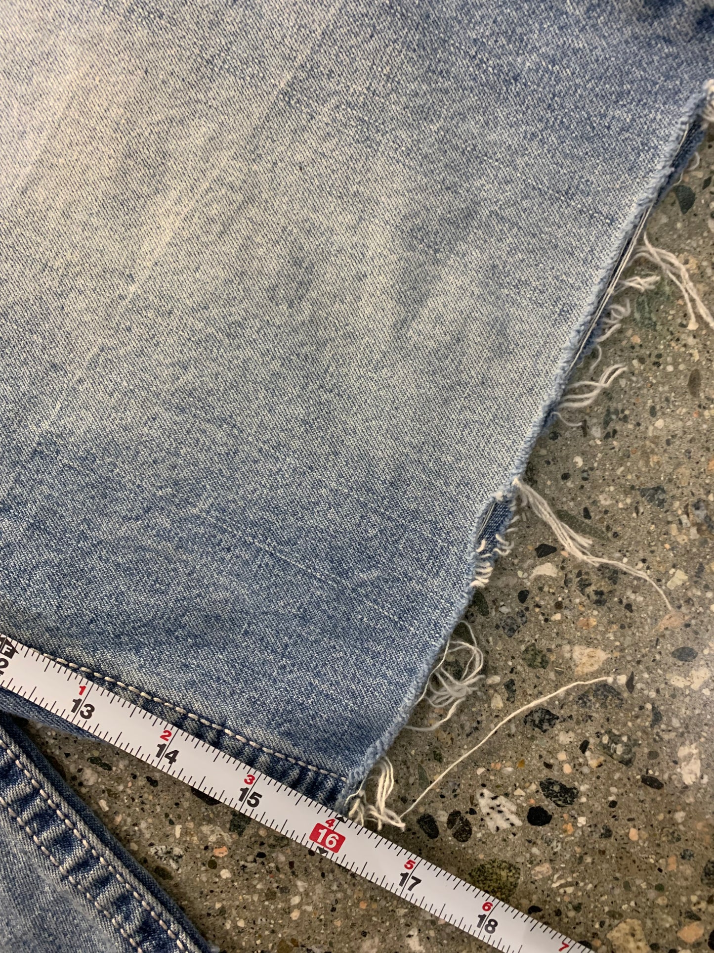 34w Avirex Cutoff