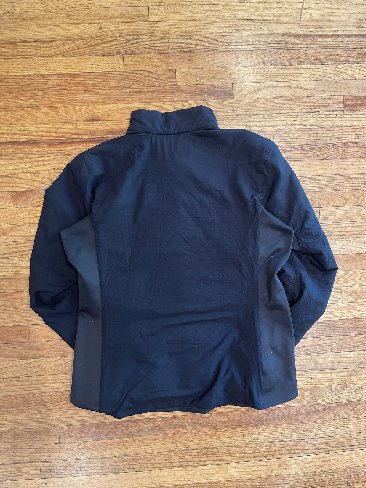 (Women’s L) Arc’teryx Black Atom LT Jacket