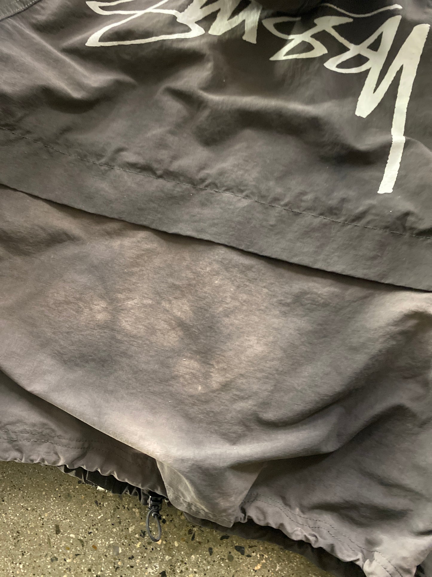 (S) Stussy Beach Shell Wave Windbreaker