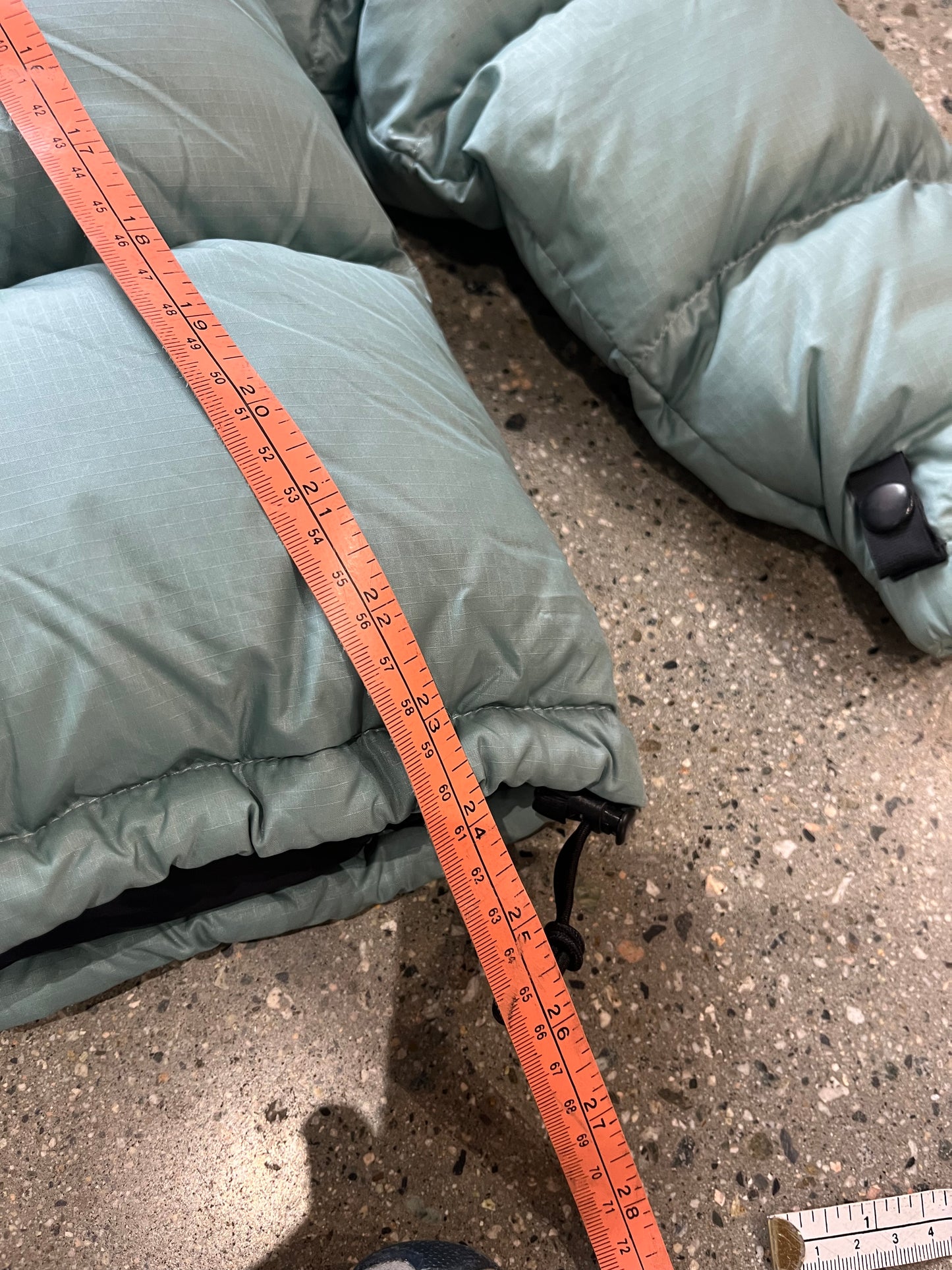 a17 - TNF Nuptse 700 Puffer