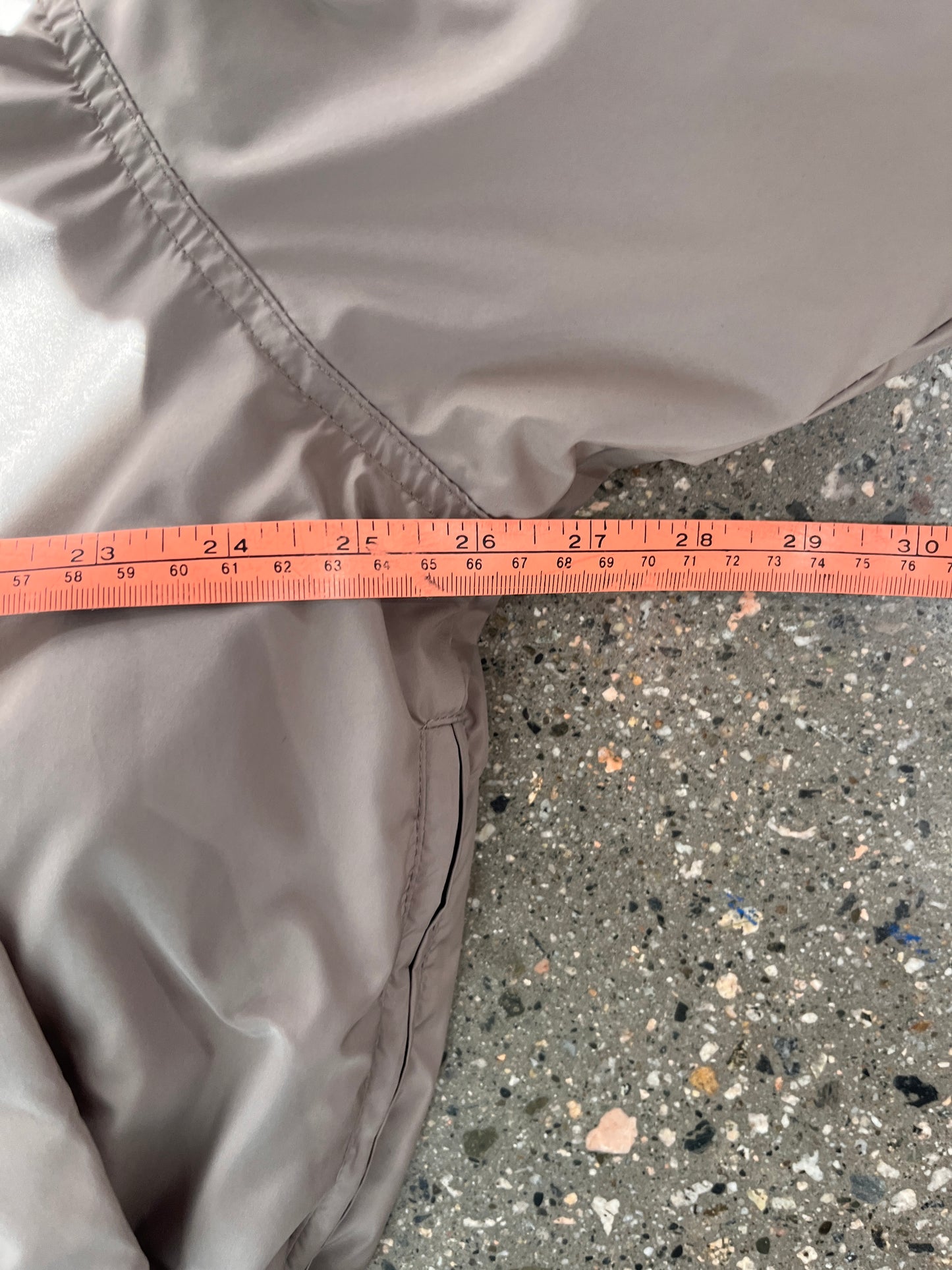 (Tagged small fits large) Essentials Puffer