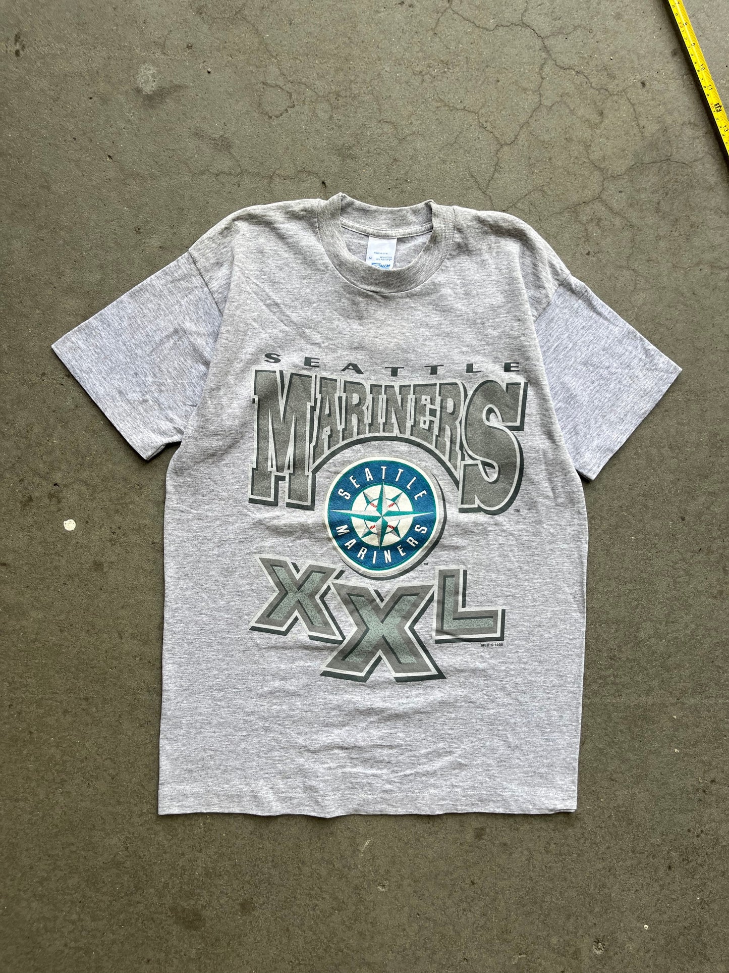 (L/XL) 1995 Seattle Mariners Tee ~