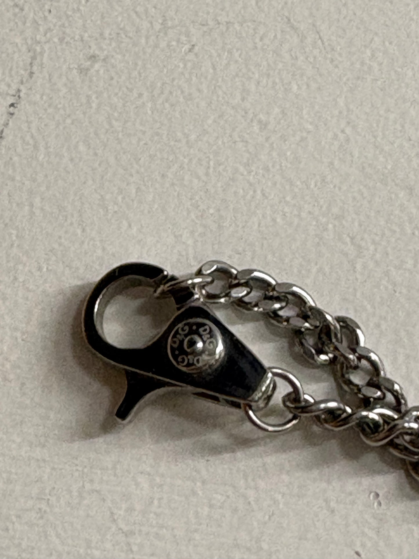 (12”) D&G Silver Stainless Pendant + figuro chain