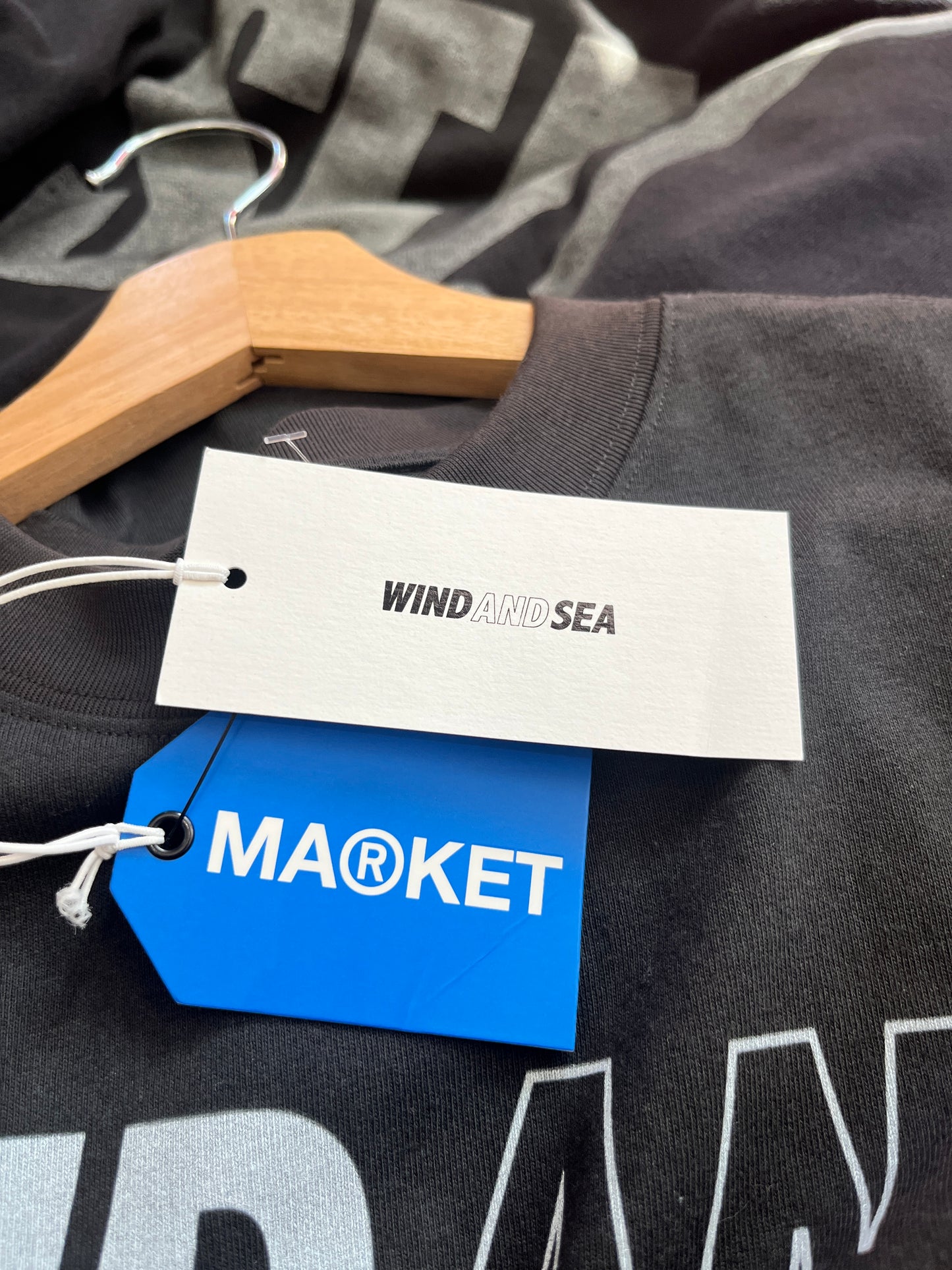 (L) Chinatown Market x Wind & Sea LS BNWT