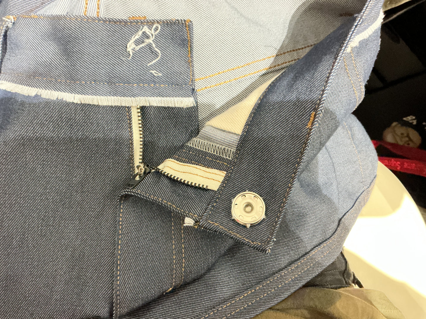 (34x32”) Kooi Indigo Big Cigarette Denim Jeans ( Flaw on Button )