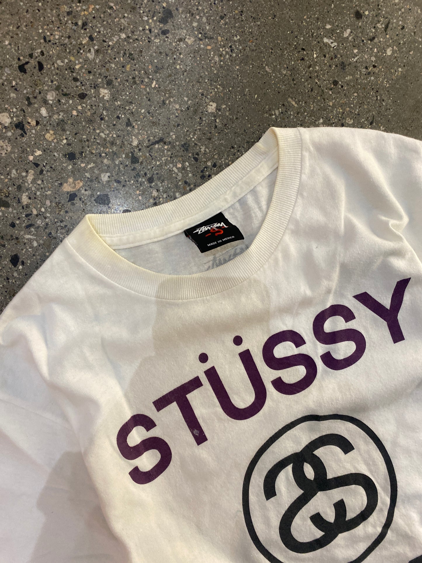 (S) Late 2000s Stussy n4 Script Tee