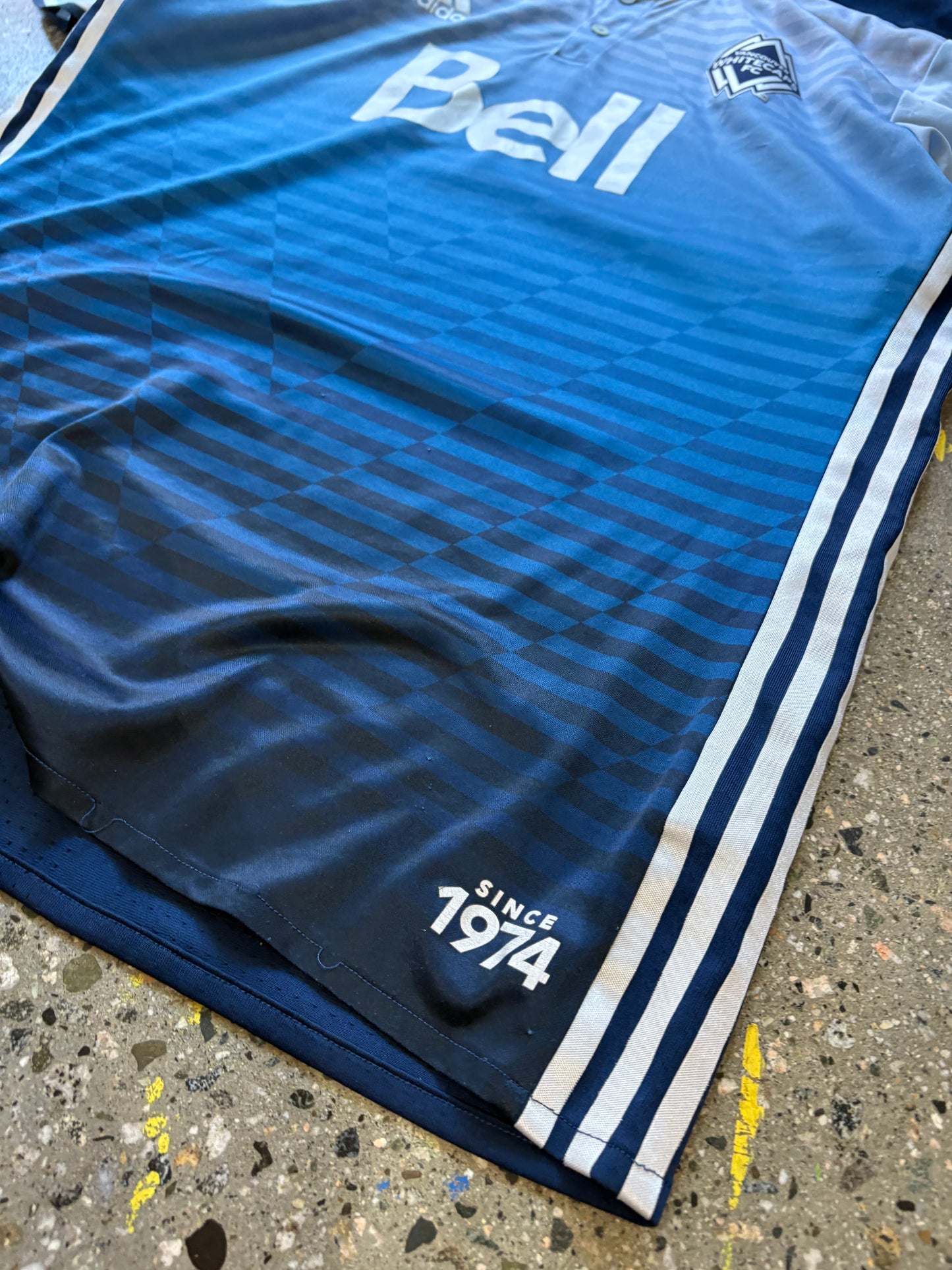(XL) Vancouver White caps adidas kit