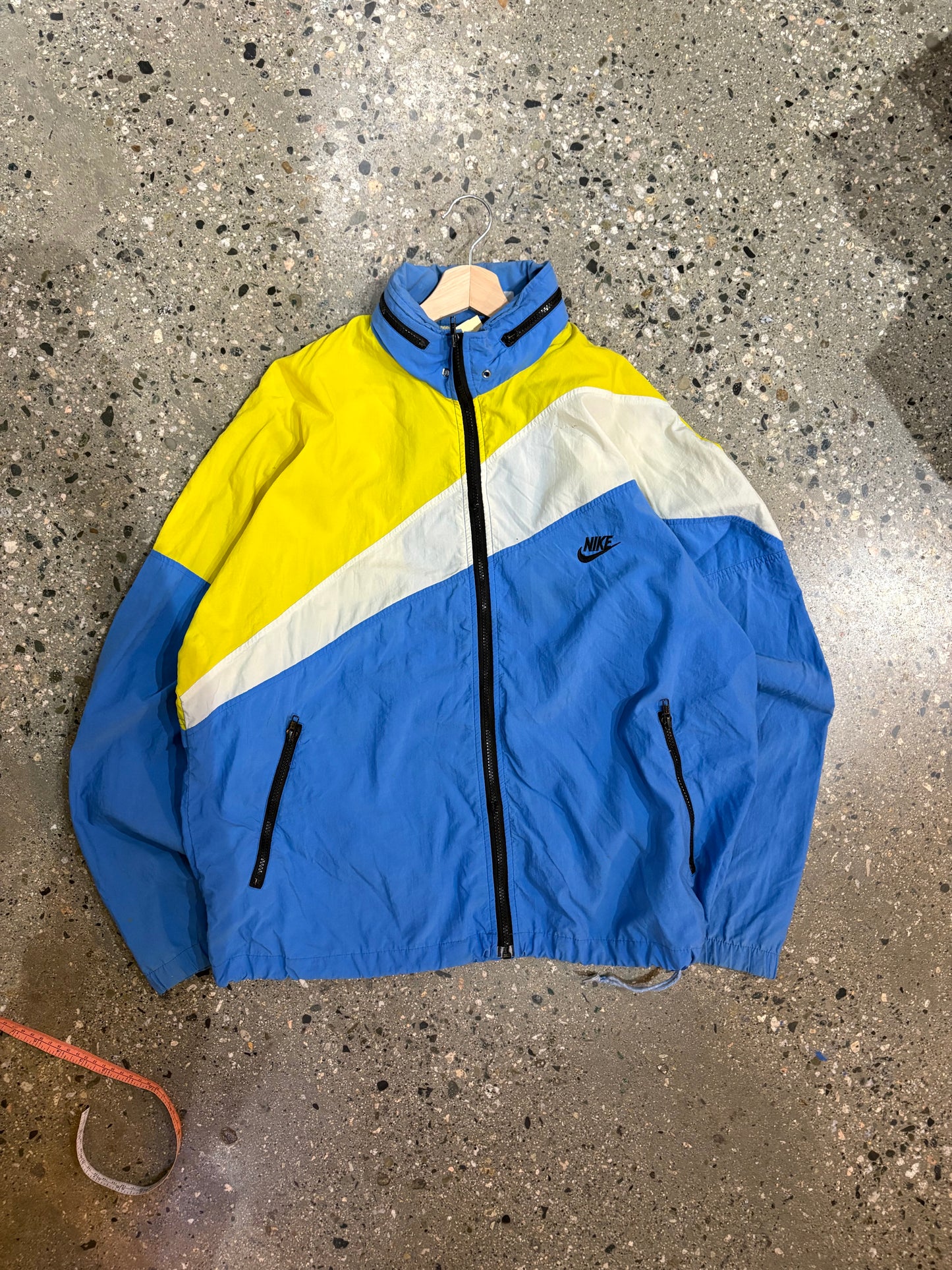 (XL) Early 90s Colorblocking Nike Windbreaker
