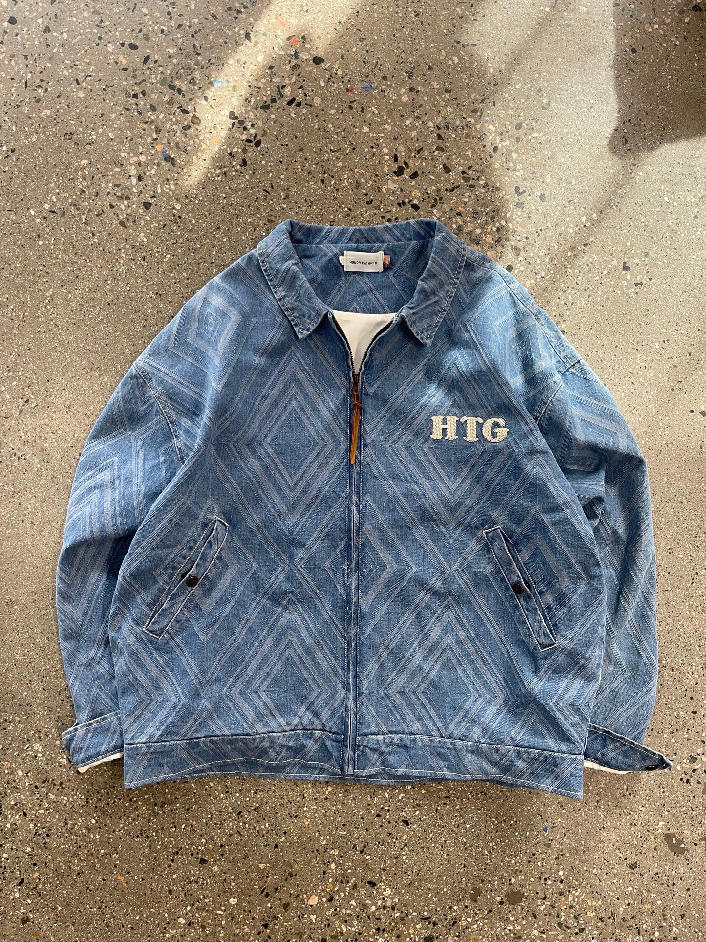 (L/XL)Honor the Gift Diamond Denim 2 Pc Set