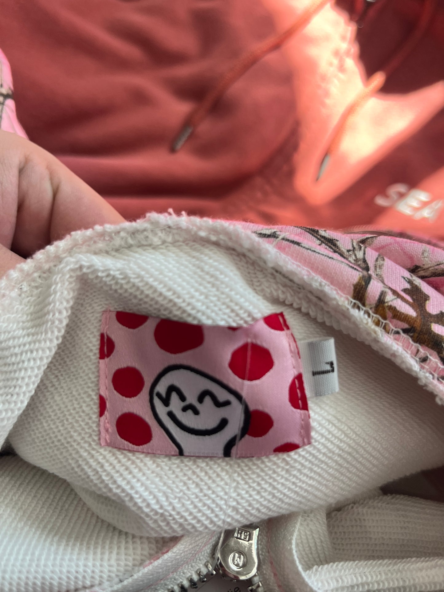 (L/XL) The Star Team Real Tree Pink Full ZIp Hoodie