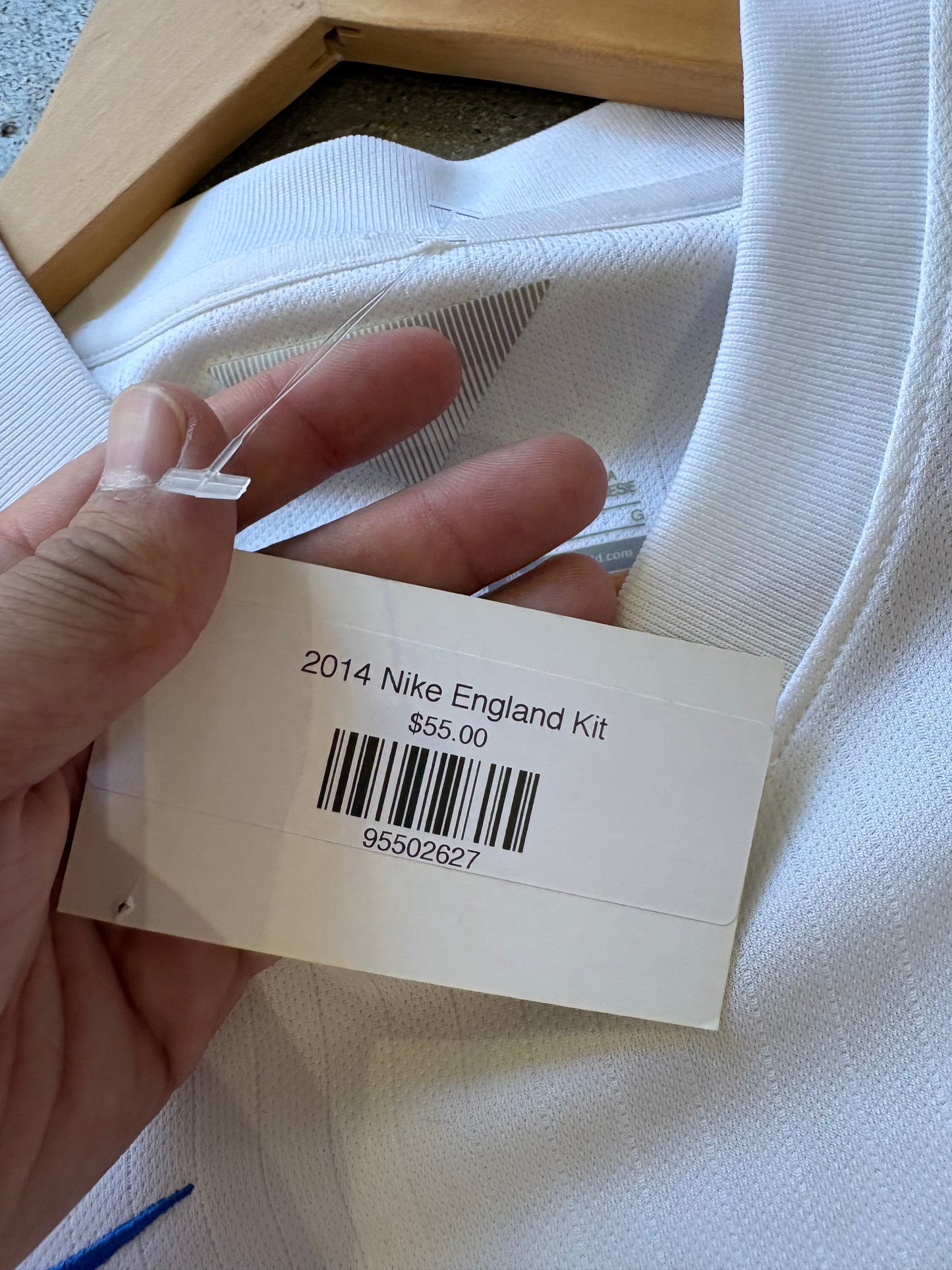 (L) 2014 Nike England Kit