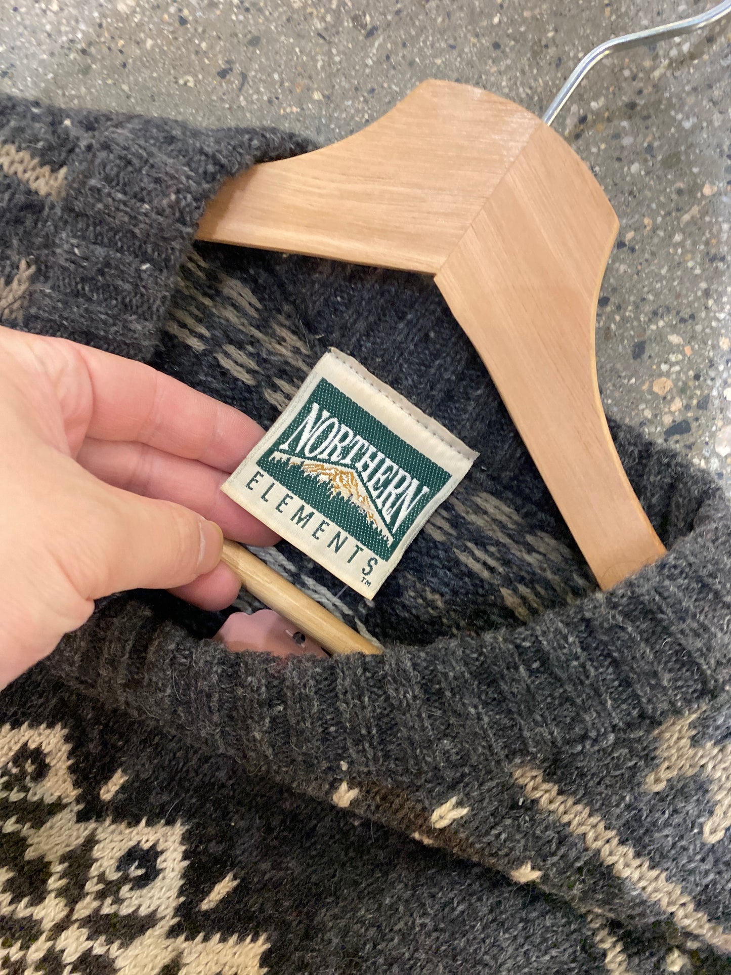 (S/M) 1229-SW-MLT-L - Wool Sweater