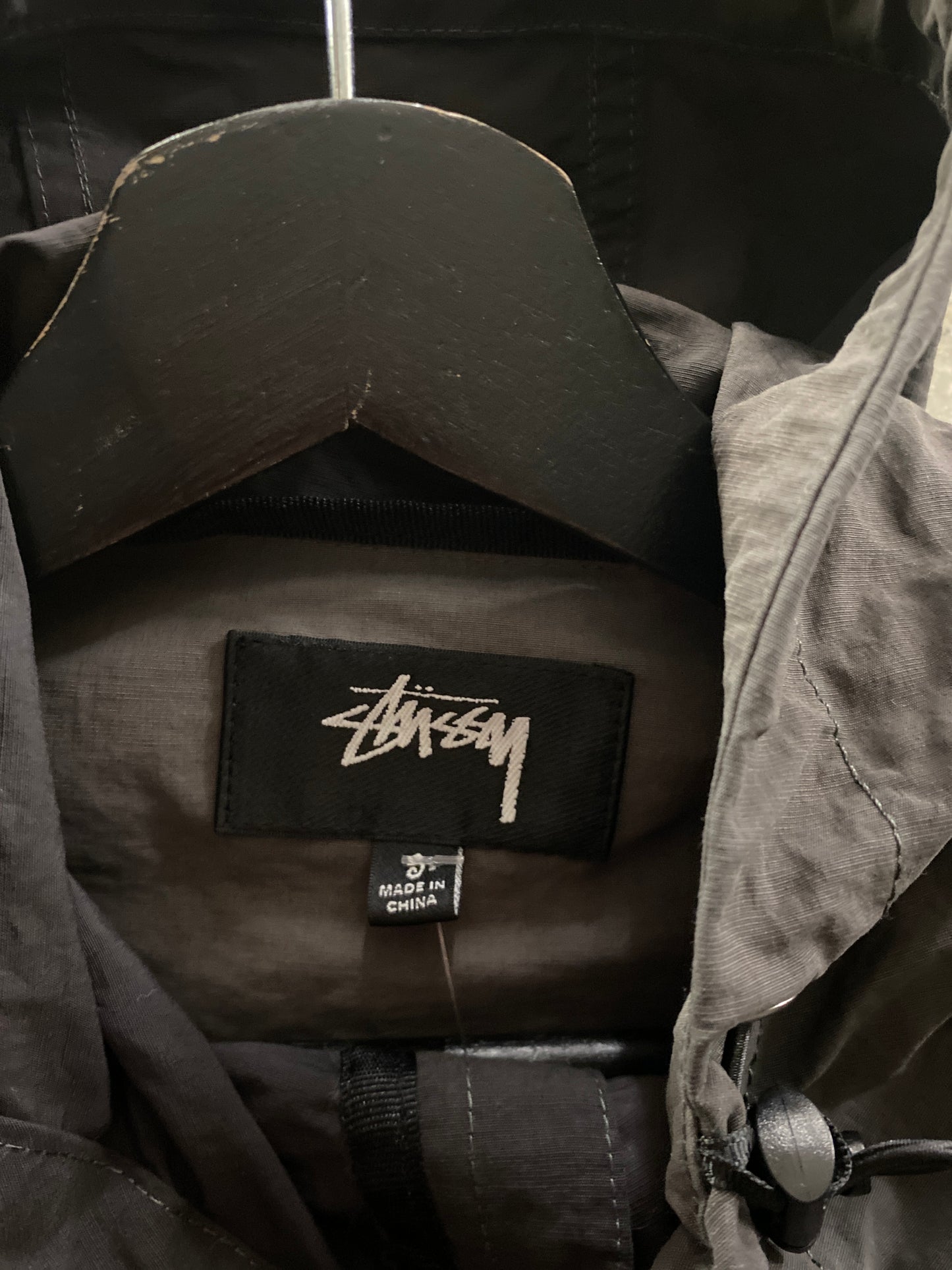 (S) Stussy Beach Shell Wave Windbreaker