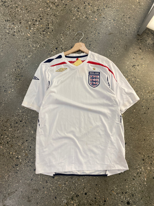 (S/M) 07 - 09 England Umbro Kit ( Stains )