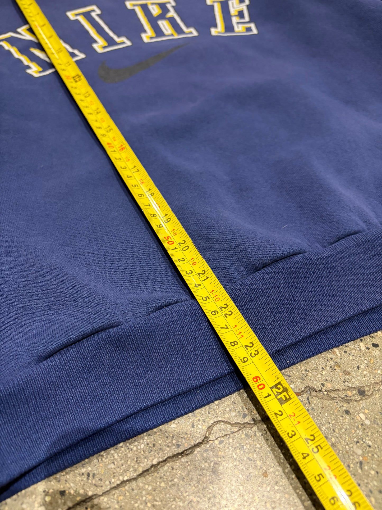 (Mens XS) 90s Nike Script Crewneck