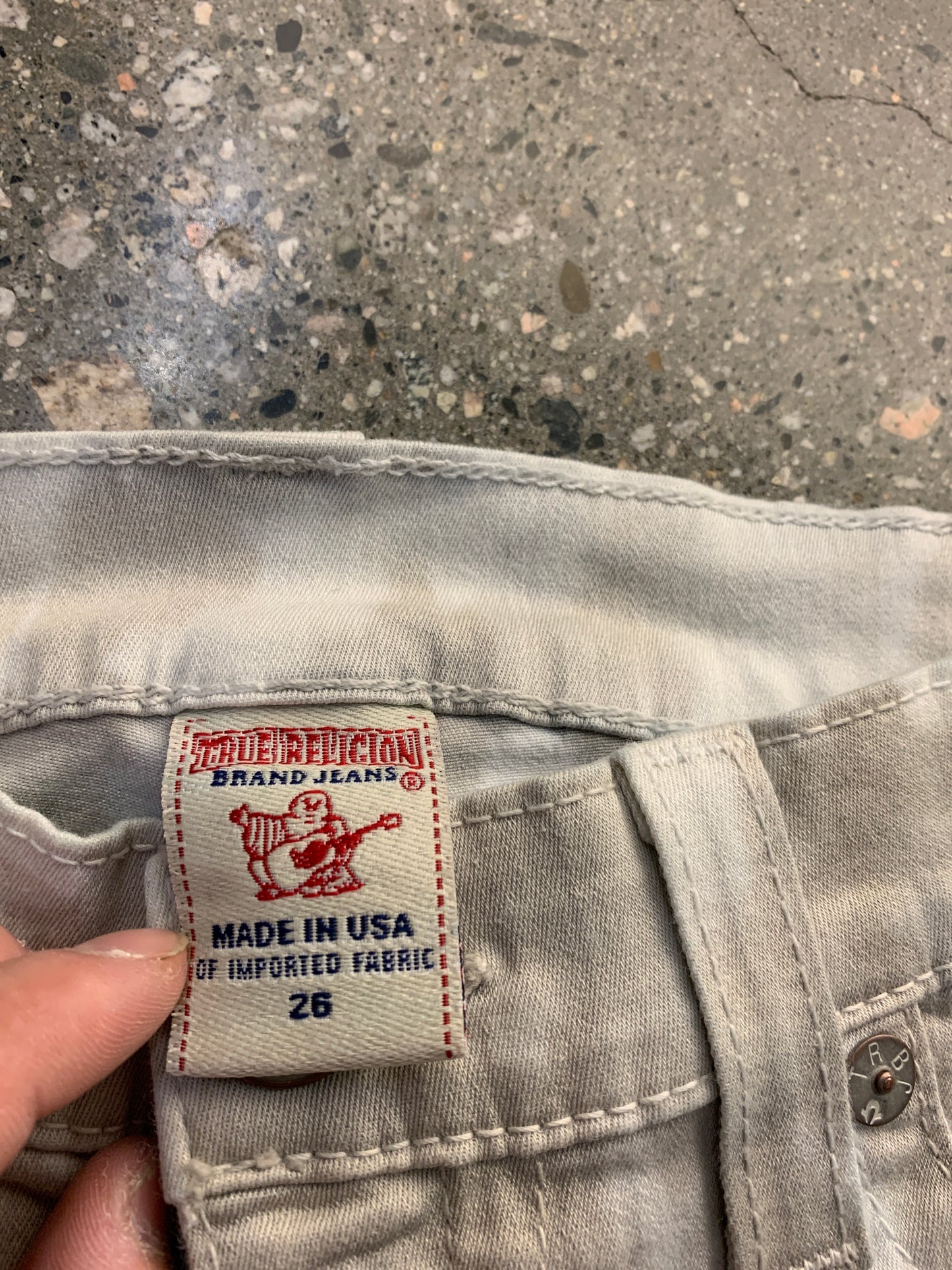 S86 - 26W True Religion Cutoffs