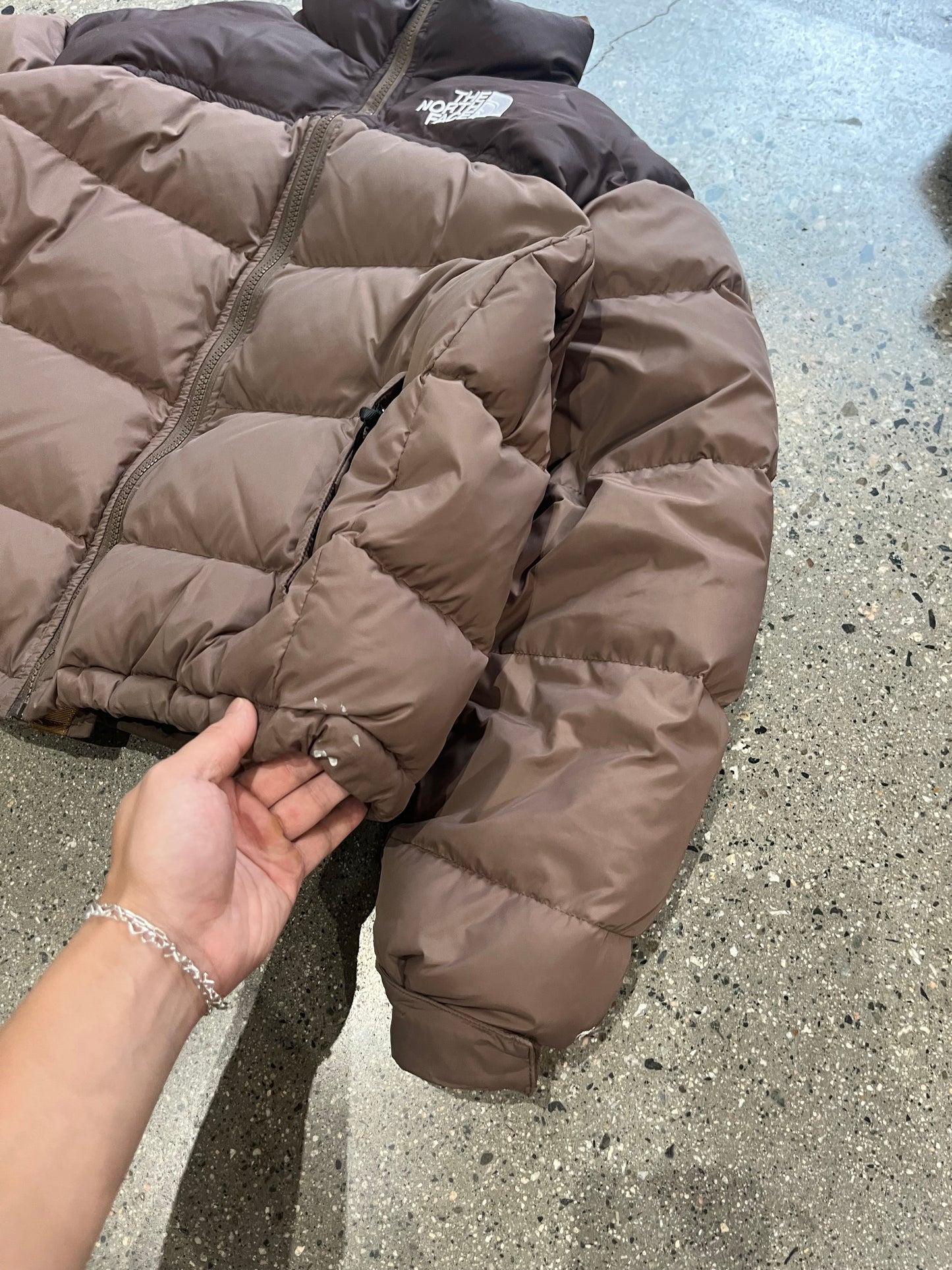 (S) North Face Brown 700 Nuptse