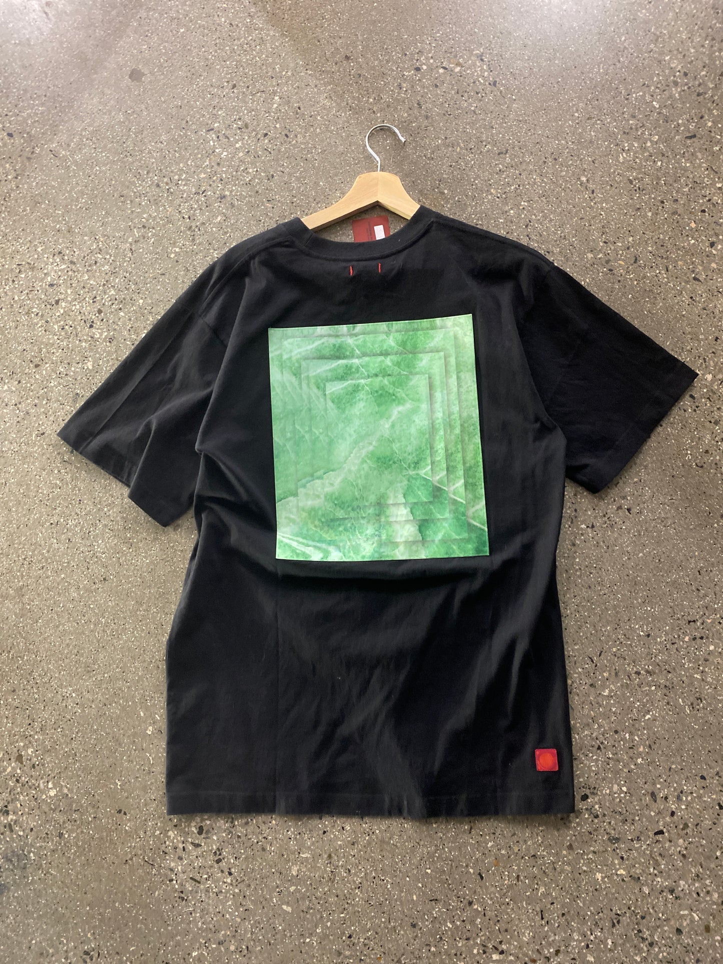 (L/XL) BNWT CLOT JADED TEE