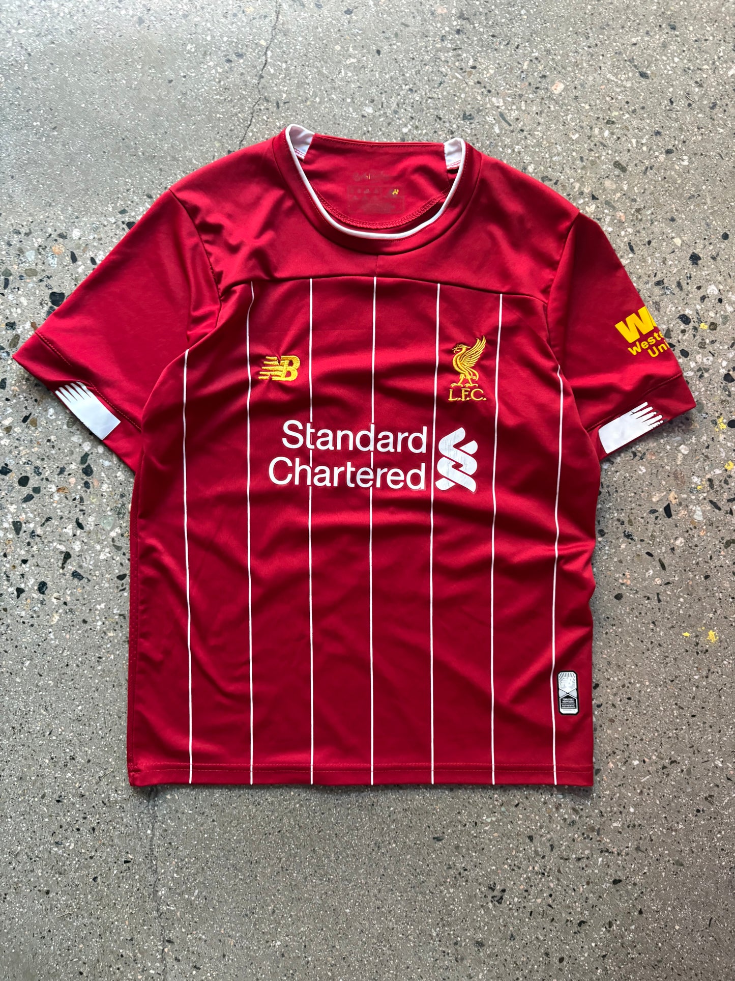 (S) Authentic liverpool kit (youth team player name)