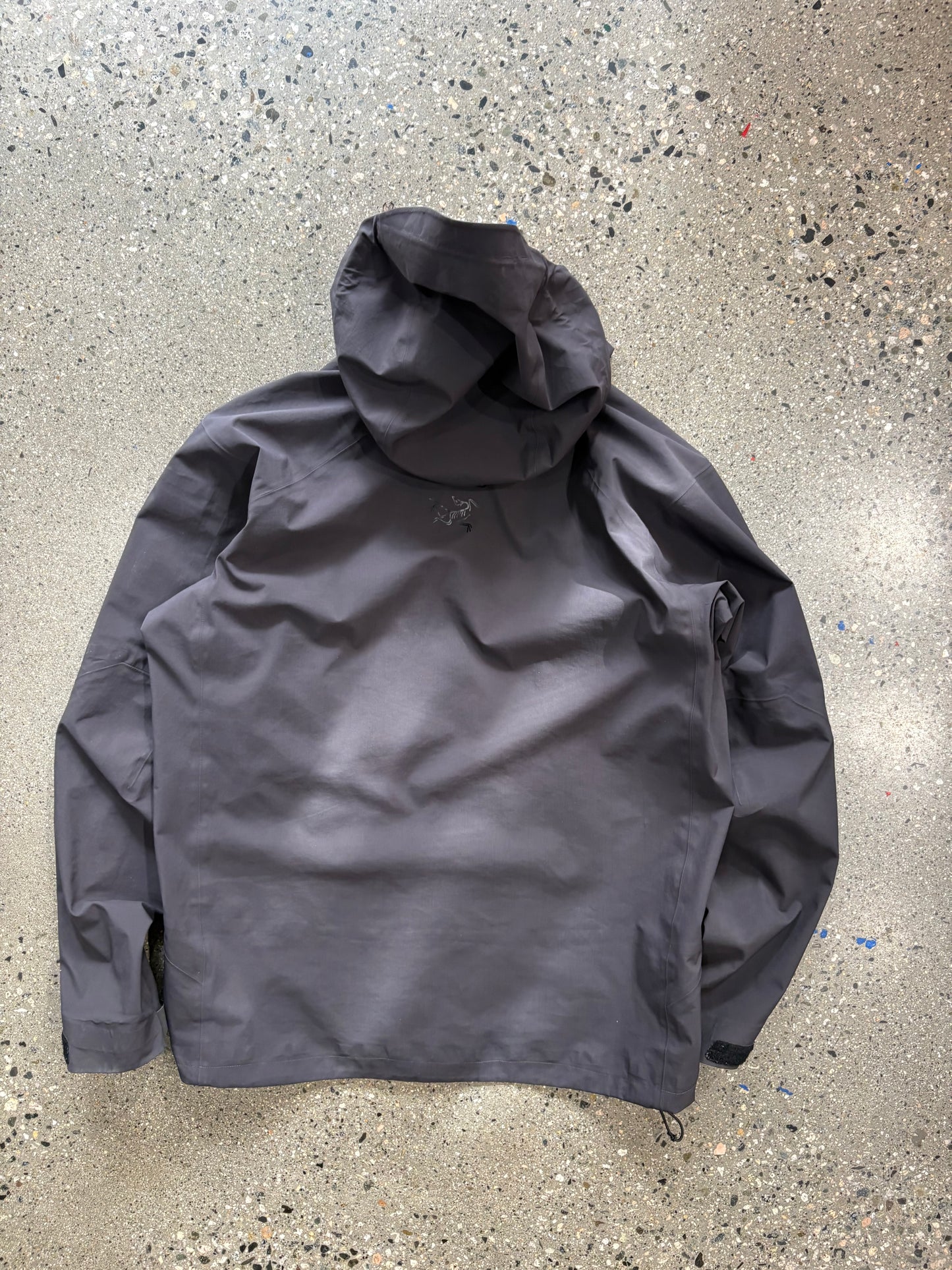 (XL) Older Arc’teryx Beta SL Goretex ( as is )
