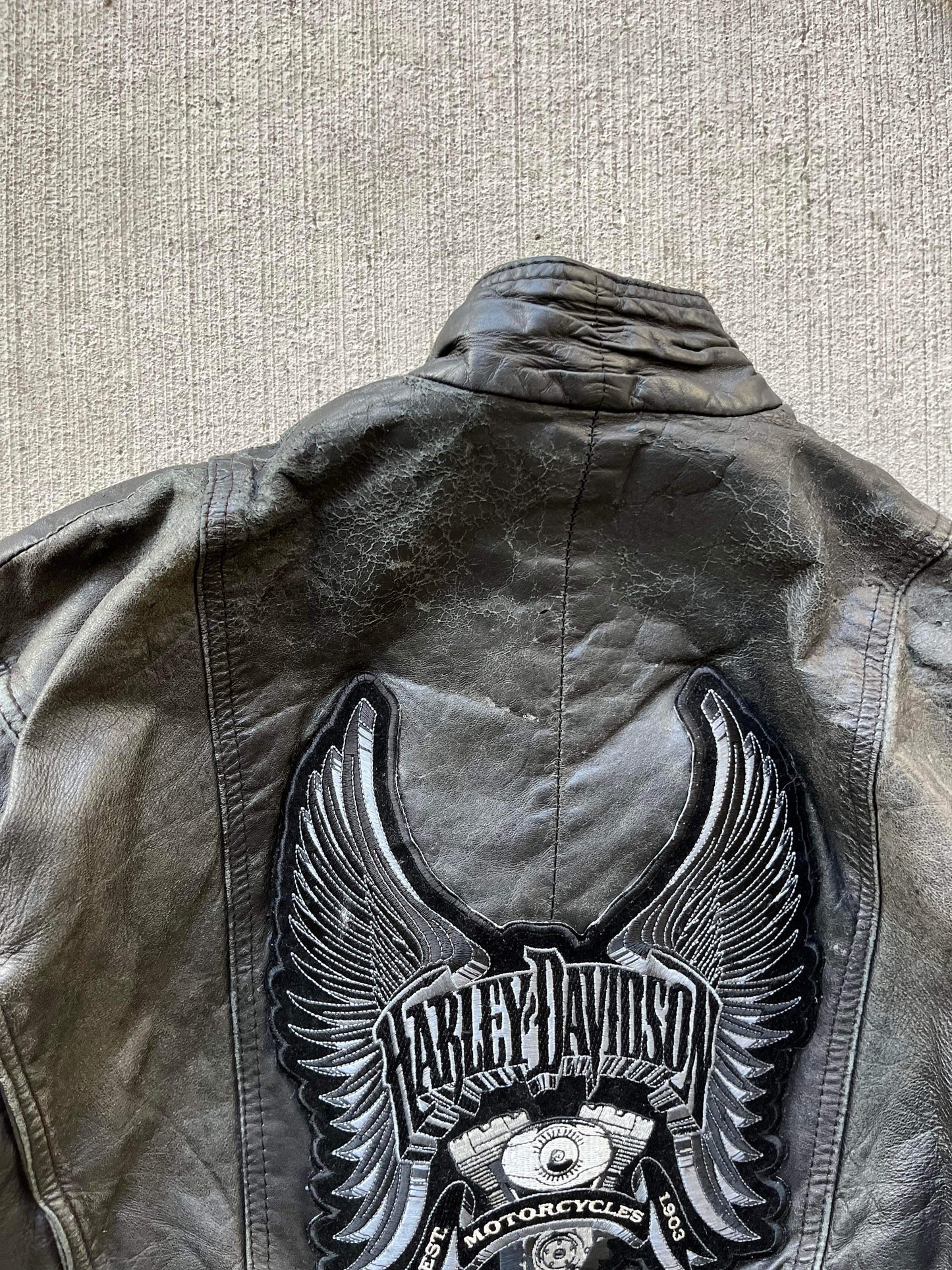 (m) Vintage Harley Davidson Leather Jacket