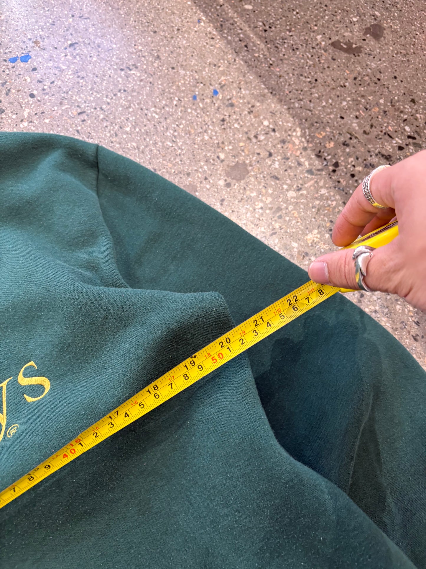 (S/M) Hunter Green Burberry crewneck