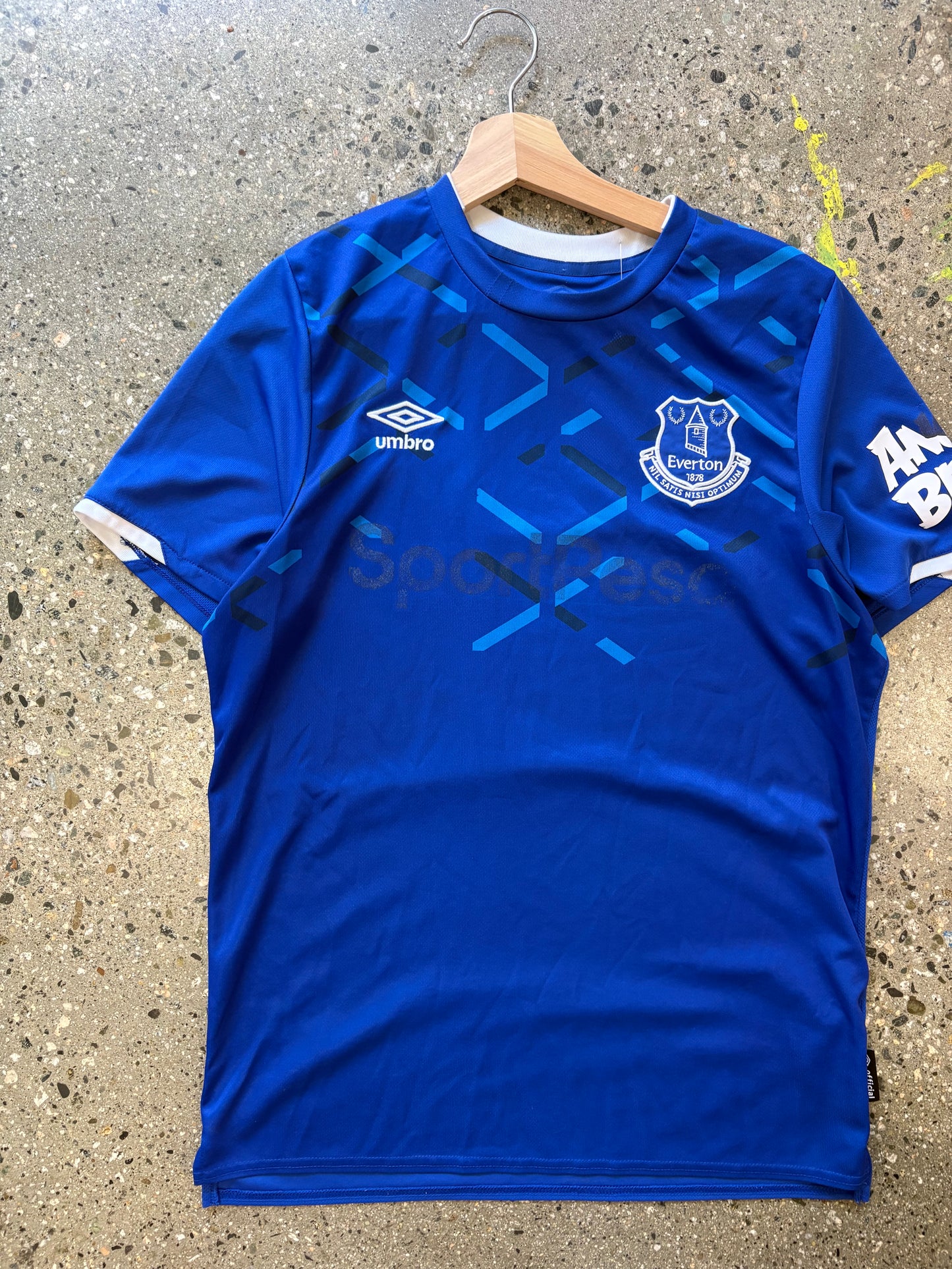 (M) Umbro Everton Kit