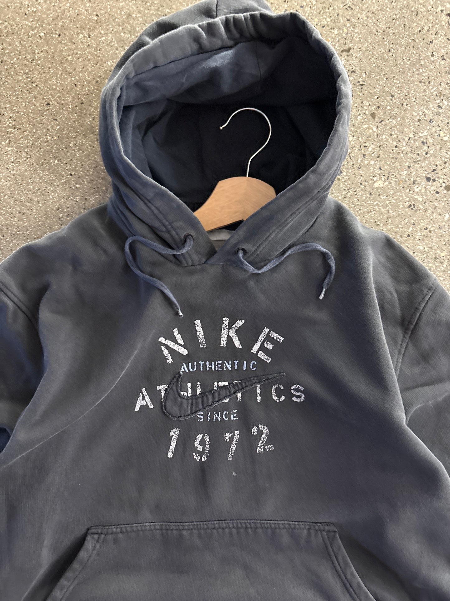 (L) Nike Athletics Pullover Hoodie
