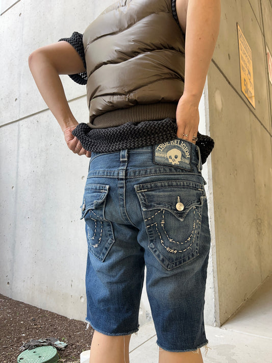(30”) True Religion Cut Off Jorts