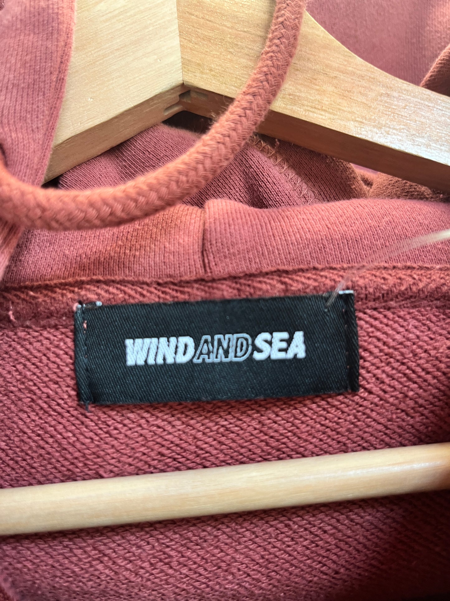 (L) Wind & Sea Script Zip Up Hoodie