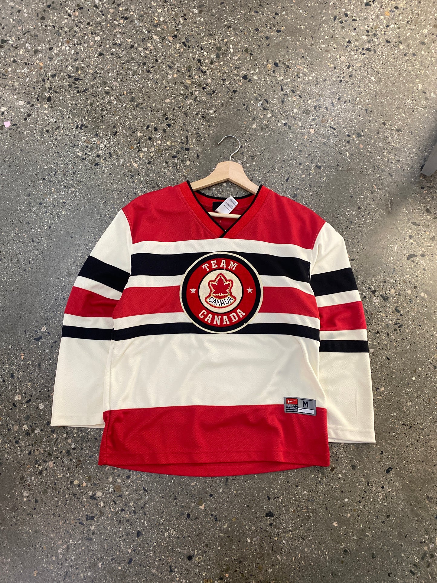 (XS Adult/ M Kids) Team Canada Nike Youth Hockey Jersey