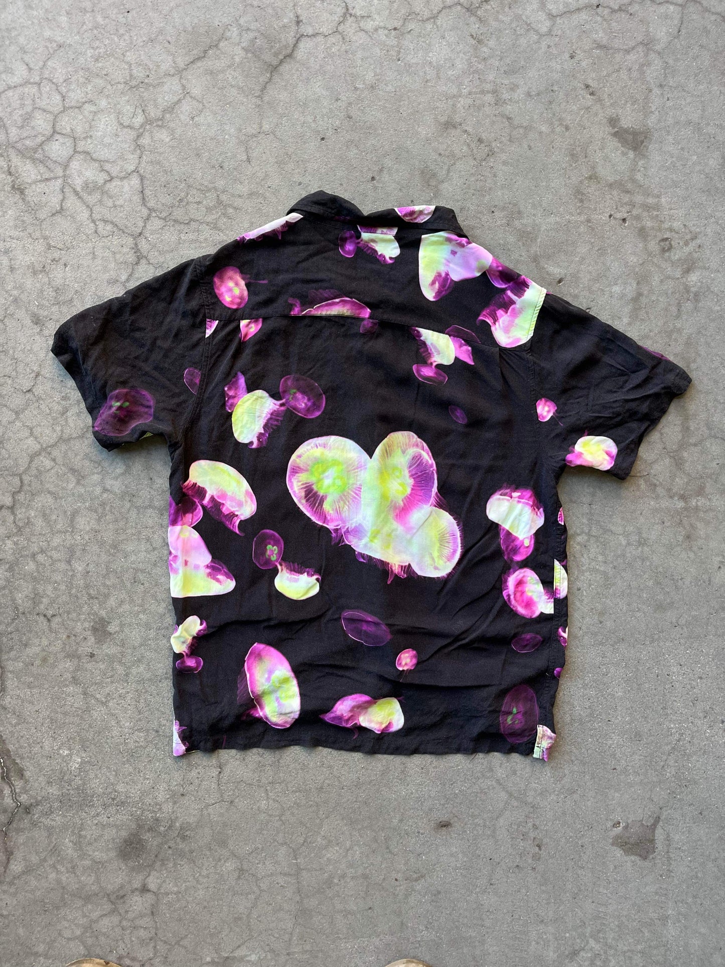 ~ (M/L) Stussy Jellyfish Button Up Tee