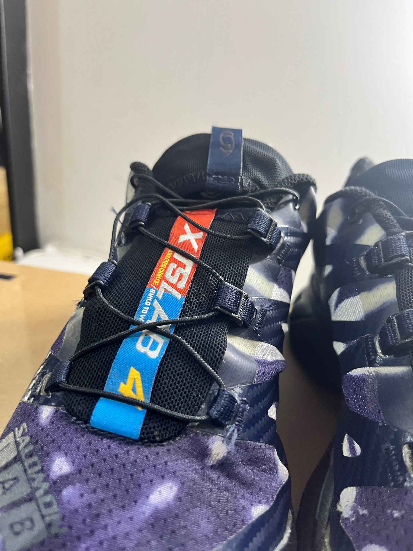 (Size 8US Men’s) Solomon XT6 GTS Purple