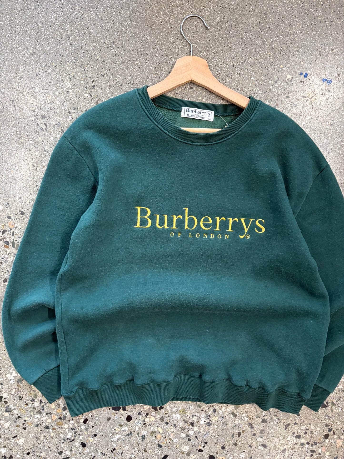 (S/M) Hunter Green Burberry crewneck