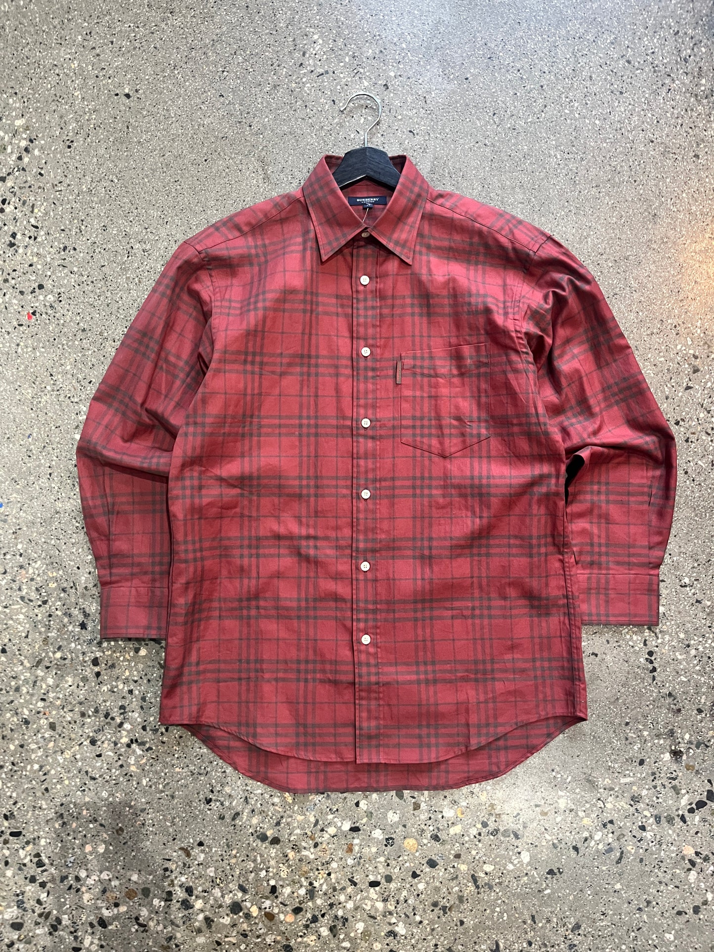 (M) Burberry London Burgundy Button Up