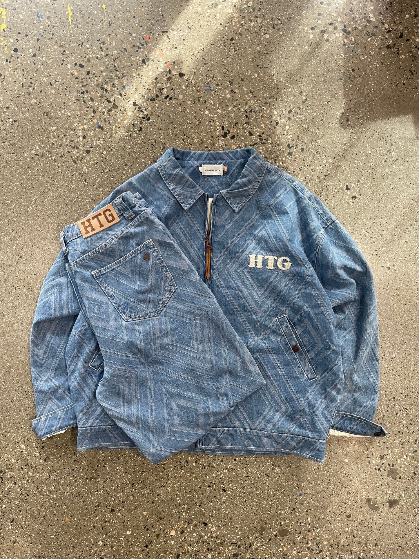 (L/XL)Honor the Gift Diamond Denim 2 Pc Set